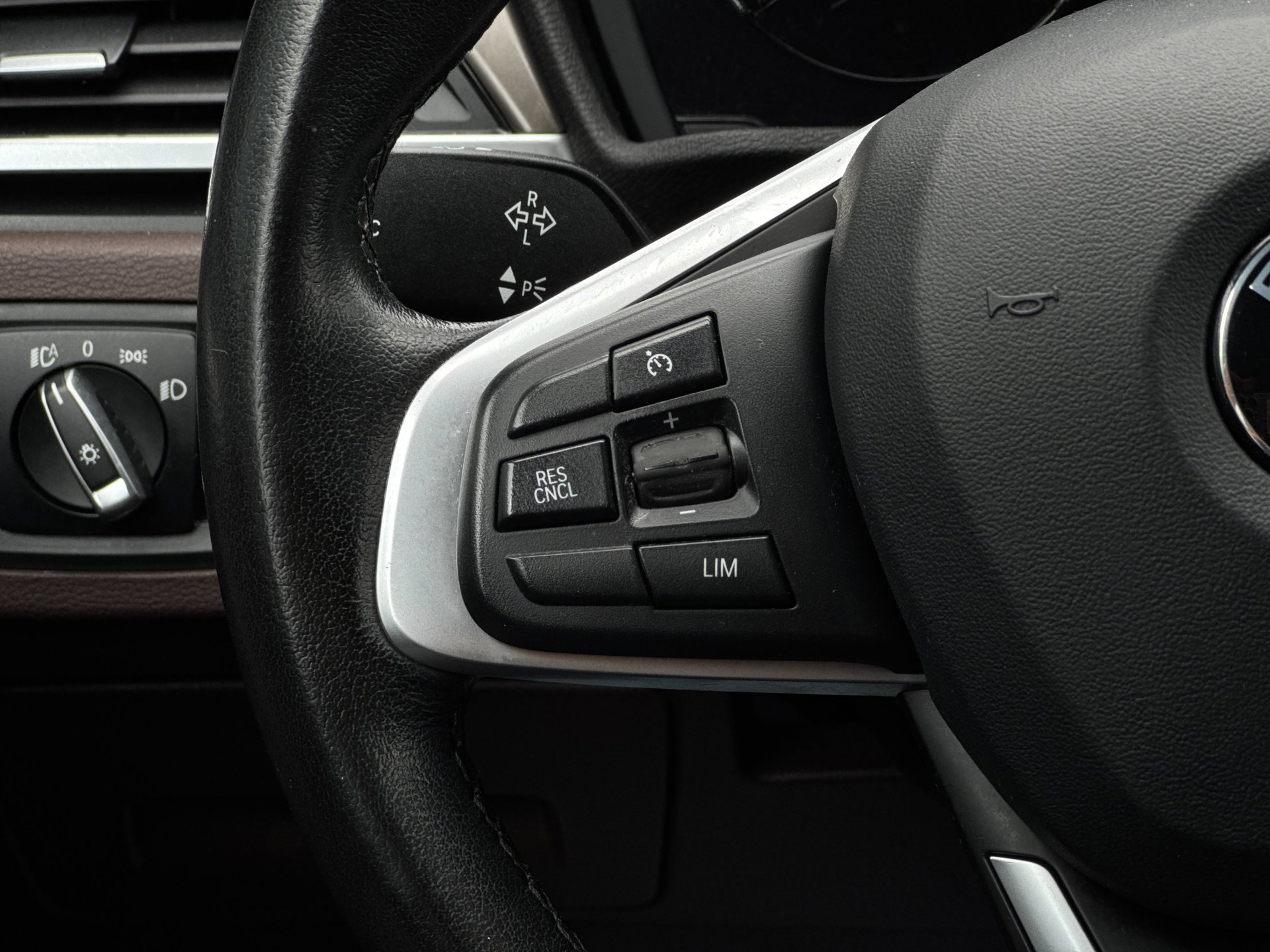 Foto van BMW X1 Sdrive18i