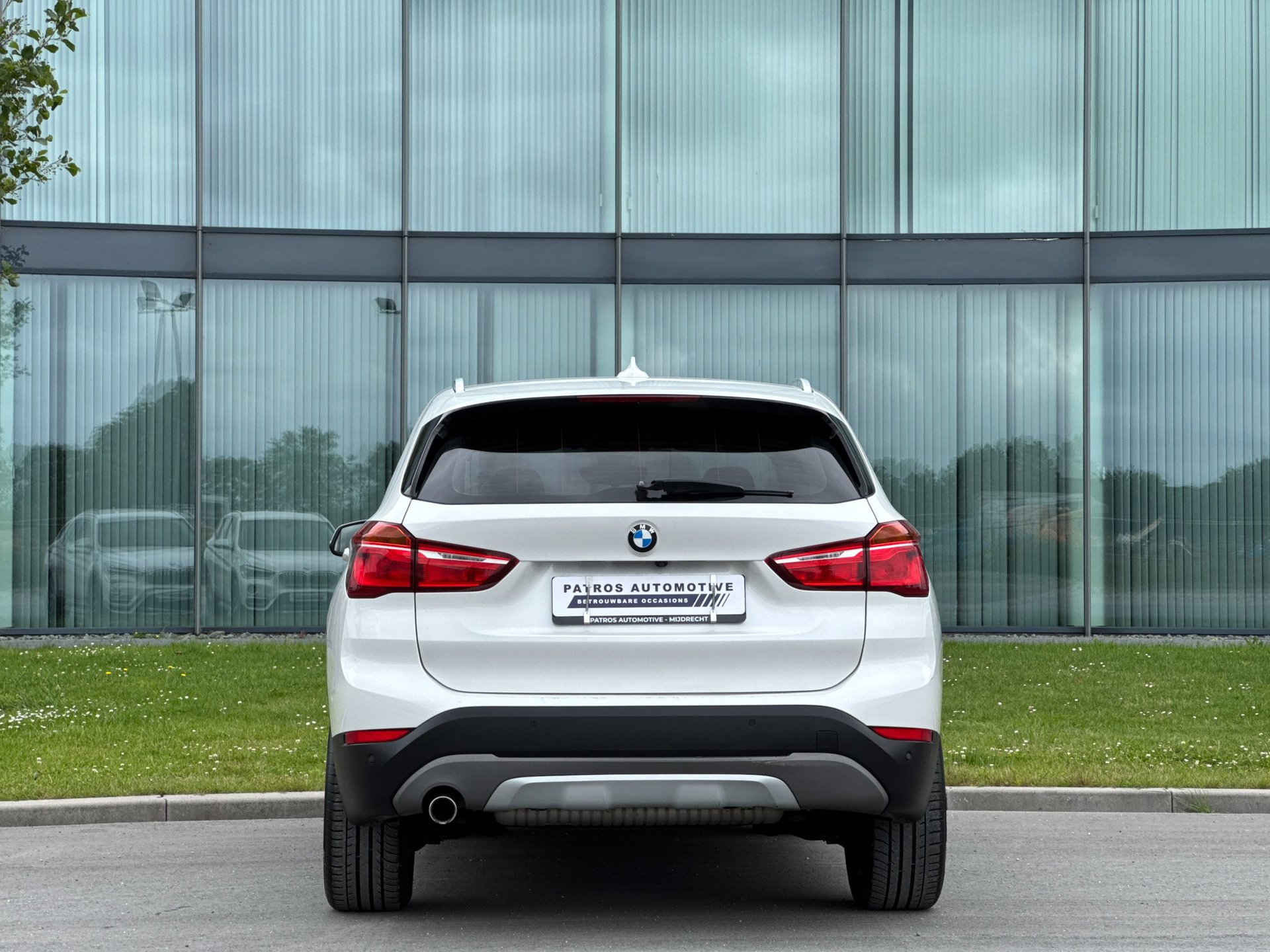 Foto van BMW X1 Sdrive18i