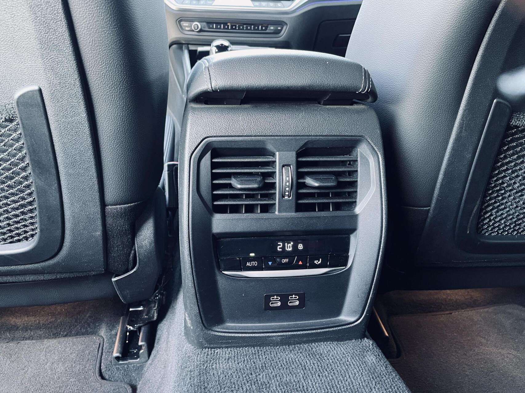 Foto van BMW 318i