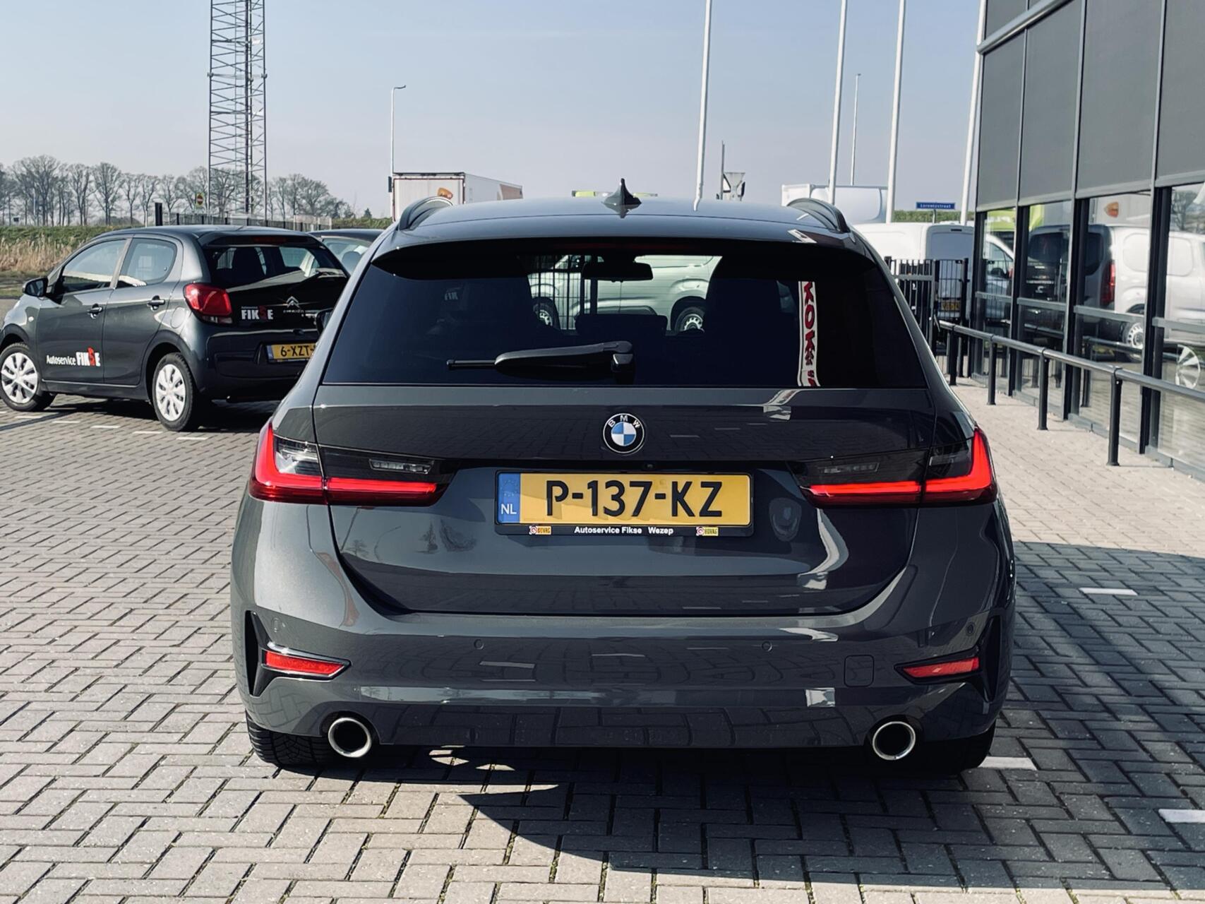 Foto van BMW 318i