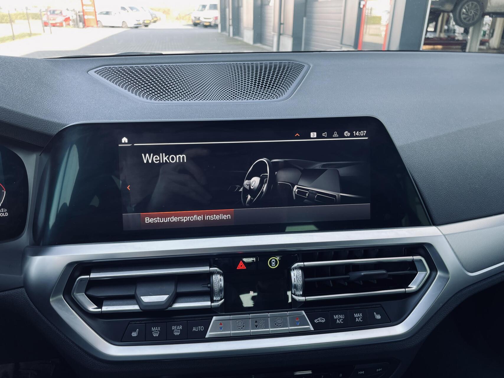 Foto van BMW 318i