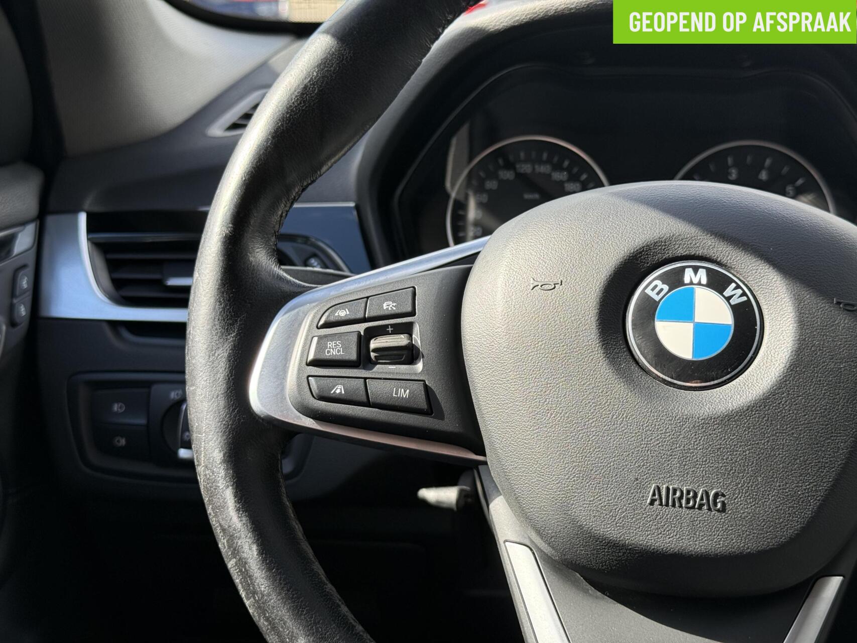 Foto van BMW X1 Sdrive18i