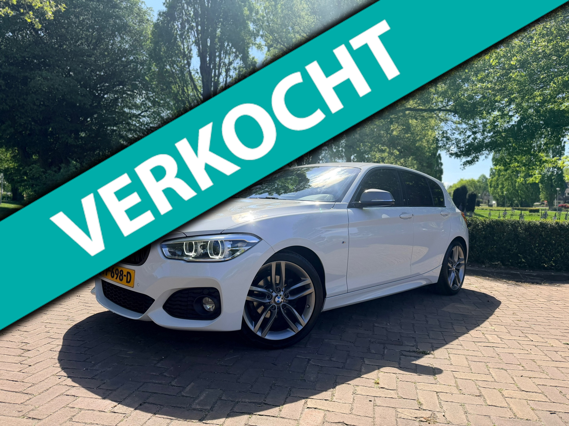 BMW 118i 118i Executive M-Sport | Alcantara | Automaat | BMWLaser 2017 - voorkant