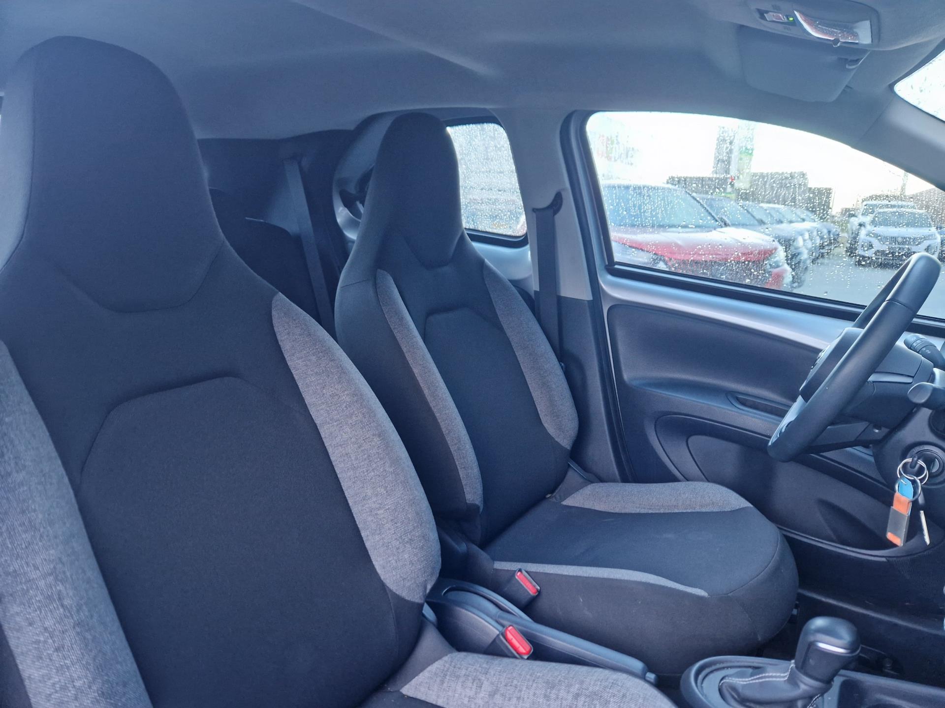 Foto van Toyota Toyota Aygo X