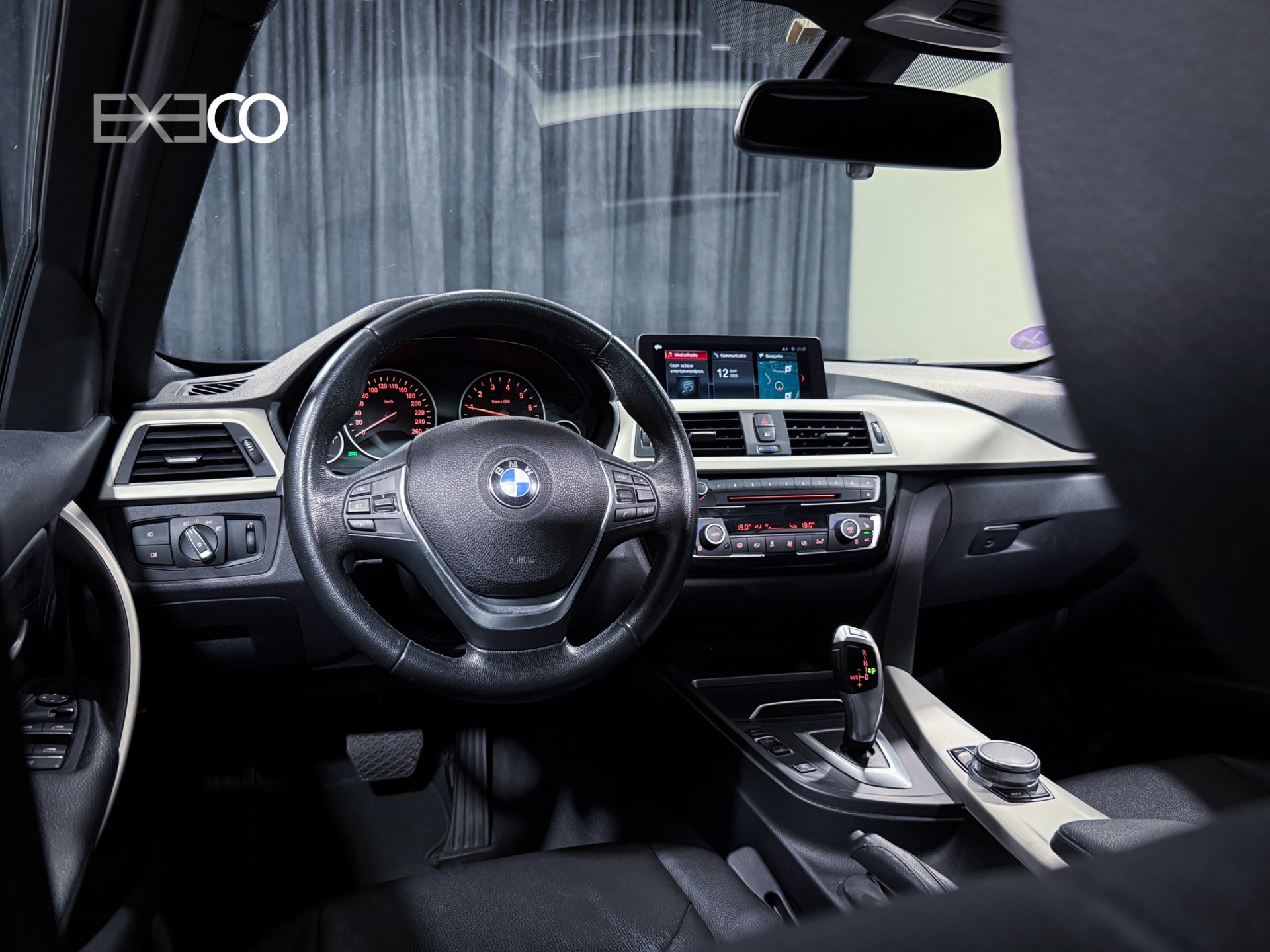 Foto van BMW 318i
