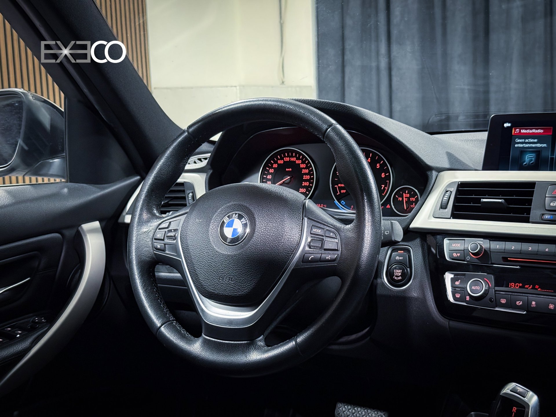 Foto van BMW 318i