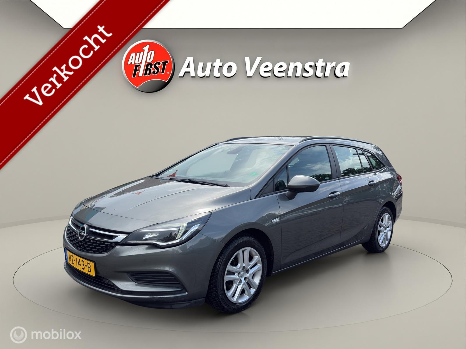 Opel Astra Sports Tourer 1.6 CDTI Online Edition|DAB|CARPLAY 2018 - voorkant