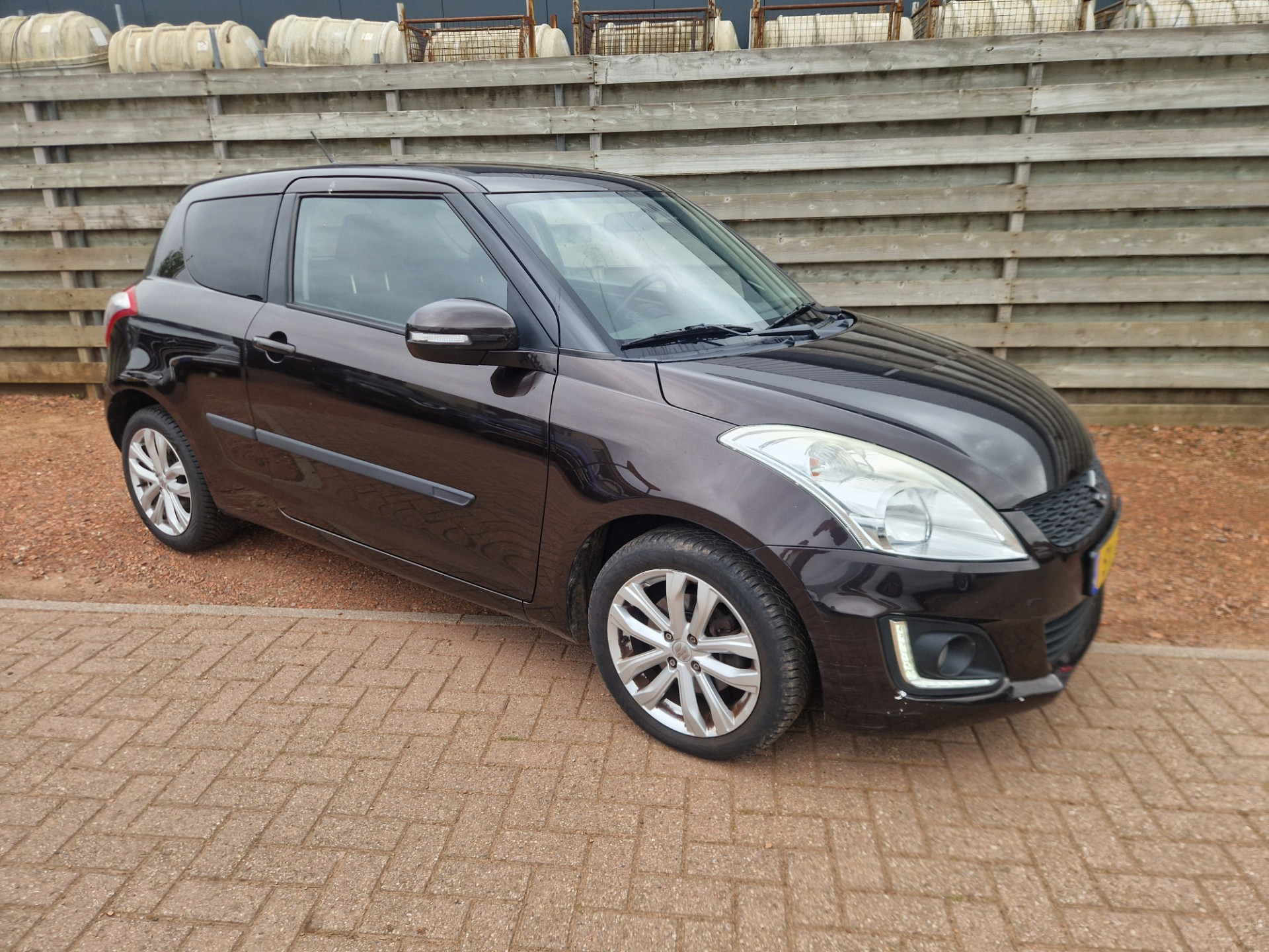 Foto van SUZUKI SWIFT