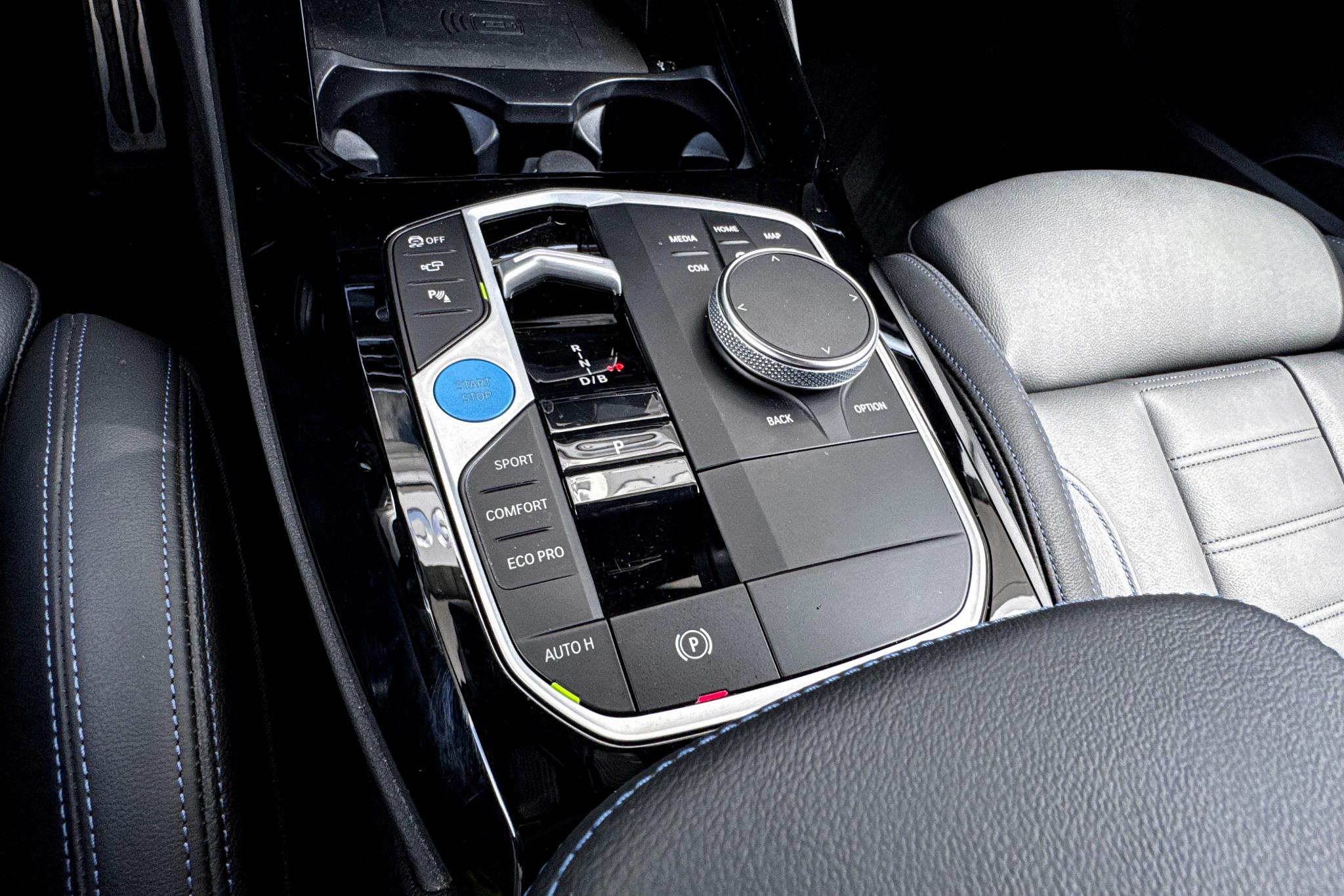 Foto van BMW Ix3