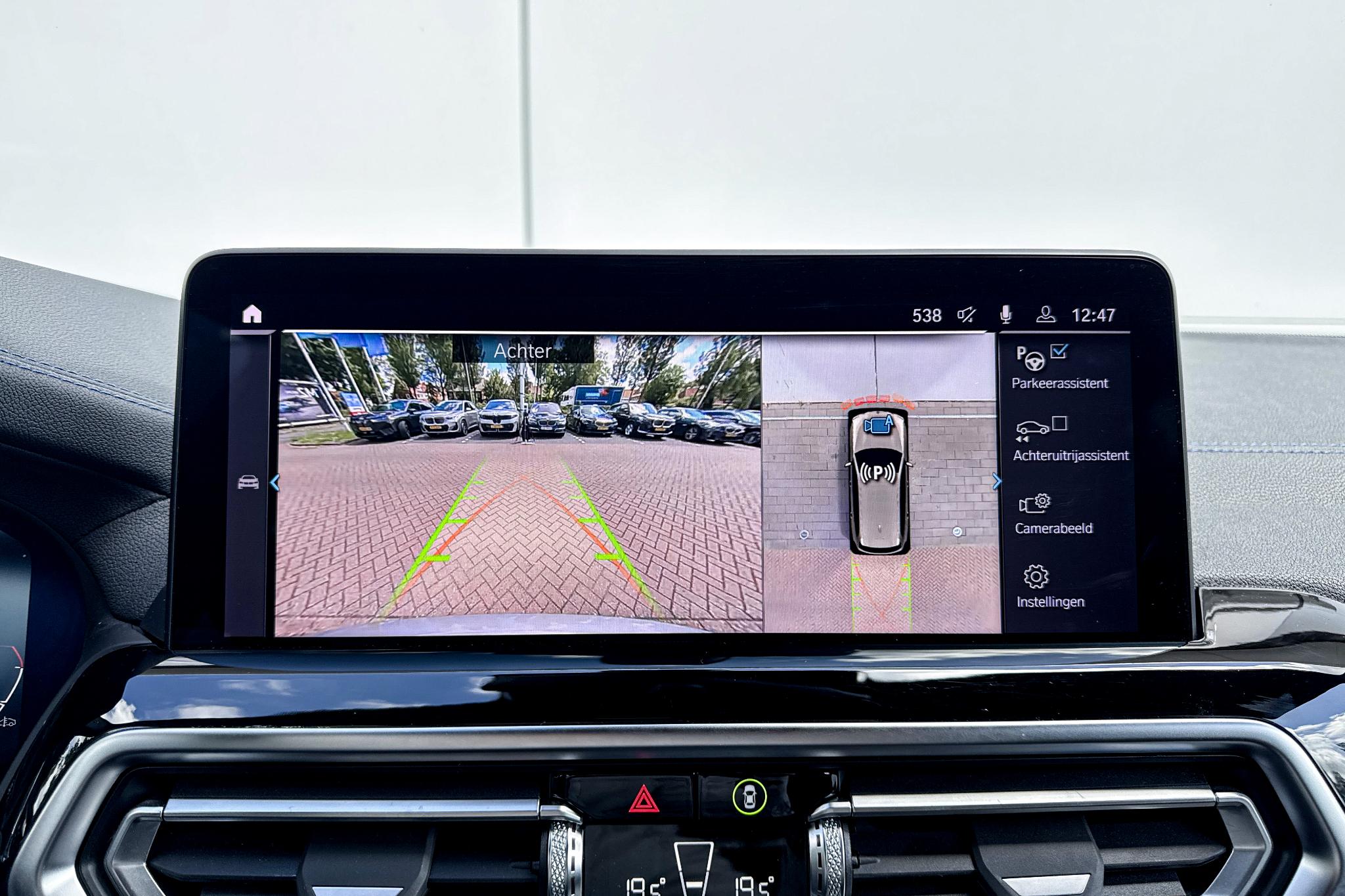 Foto van BMW Ix3