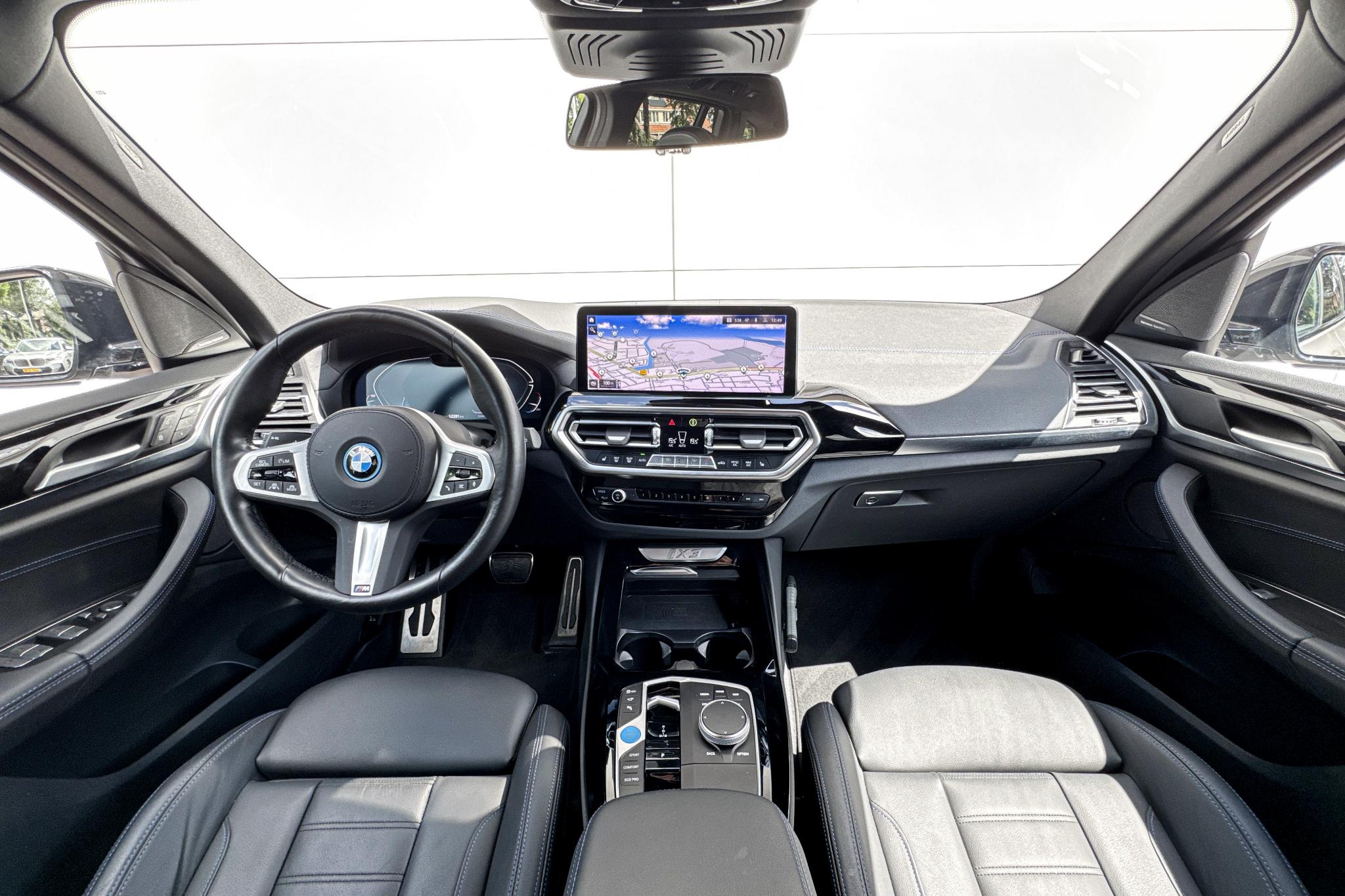 Foto van BMW Ix3
