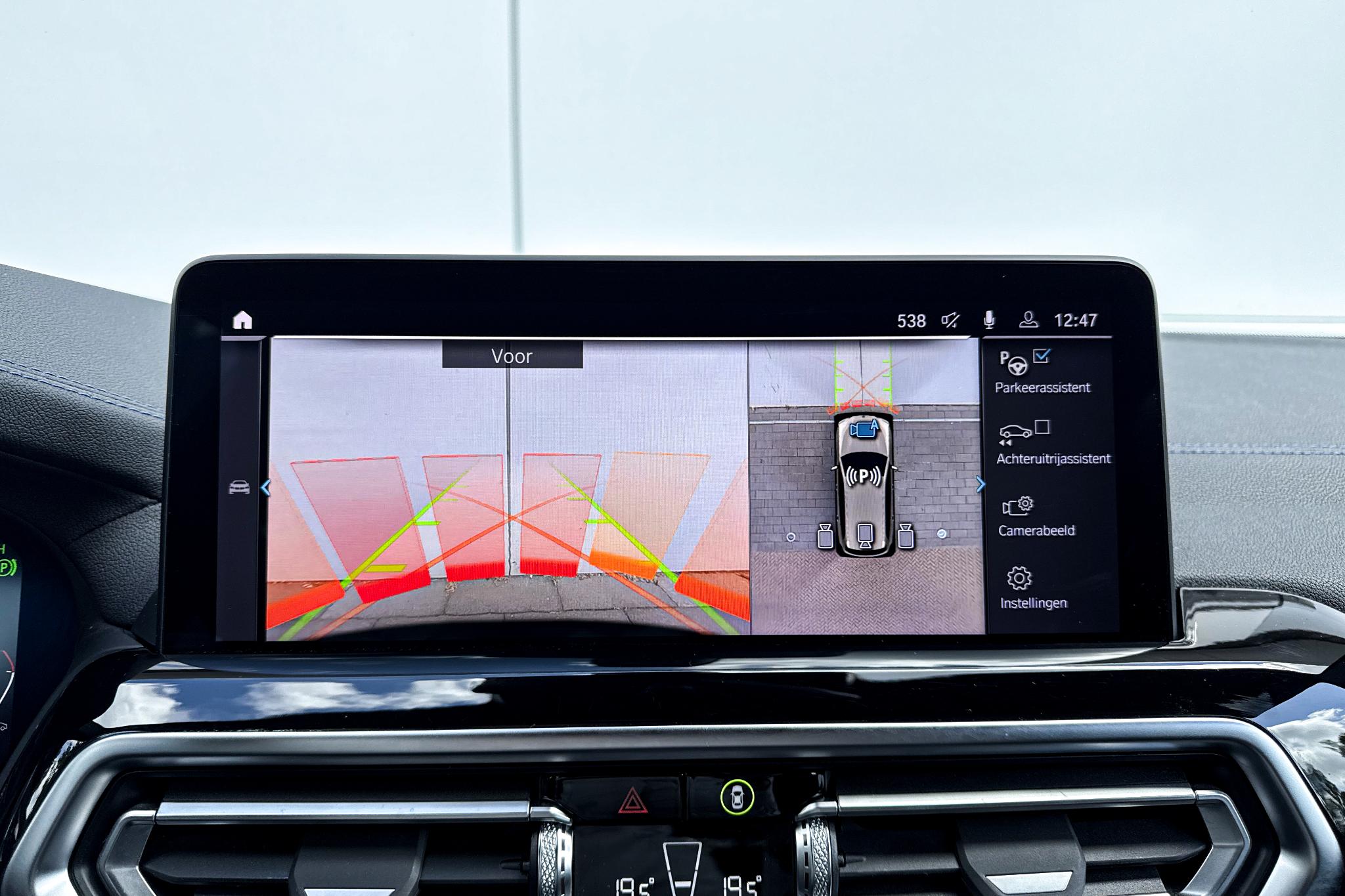 Foto van BMW Ix3