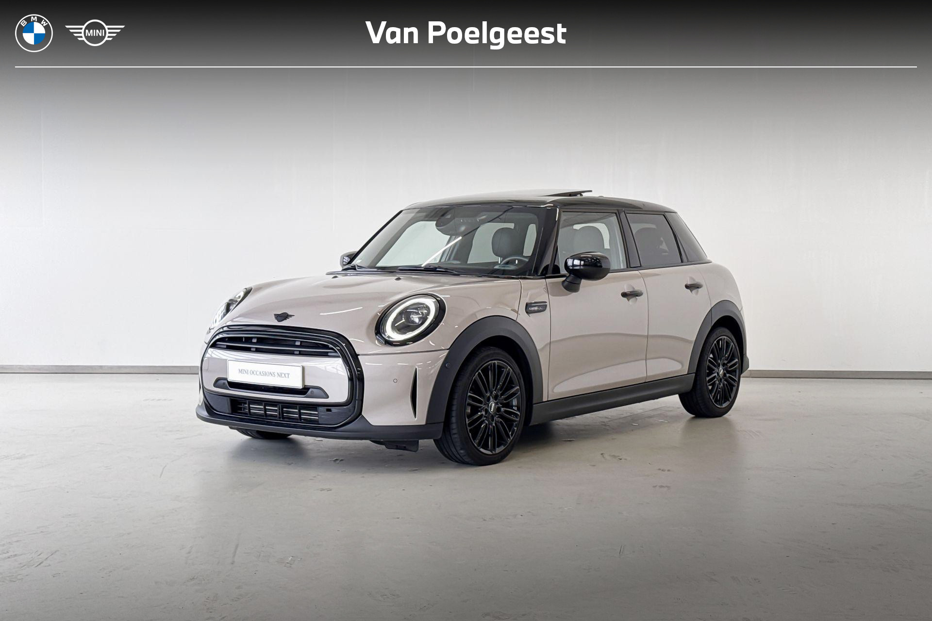 Mini Cooper 1.5 Cooper Camden Edition 2023 - voorkant