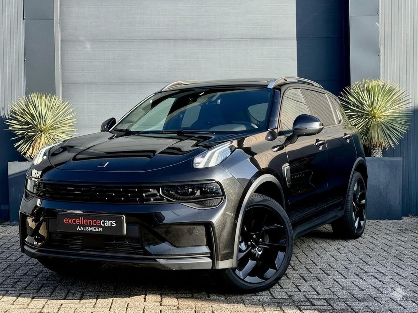 Foto van Lynk&co LYNK & Co 01