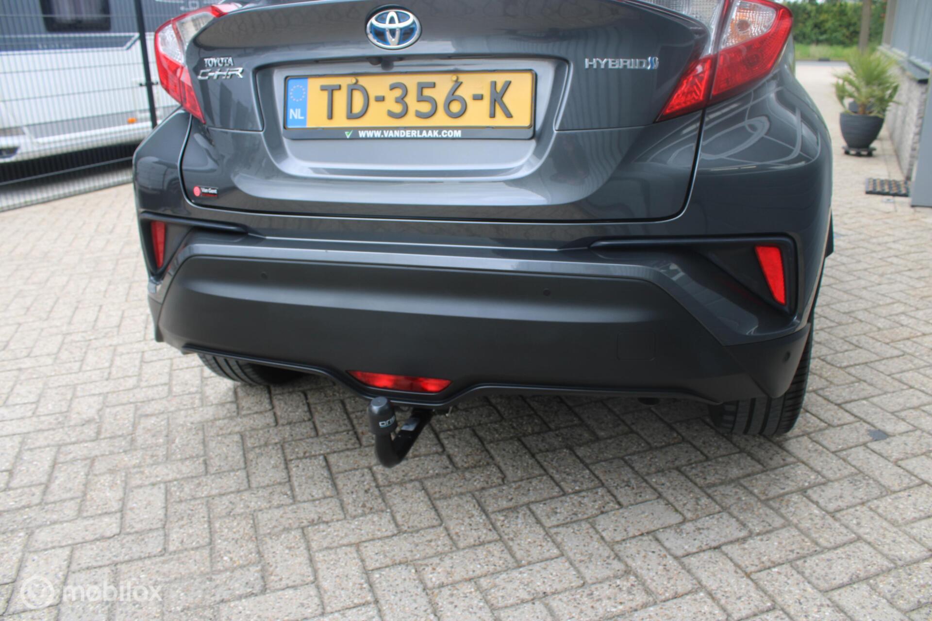 Foto van Toyota Toyota C-hr