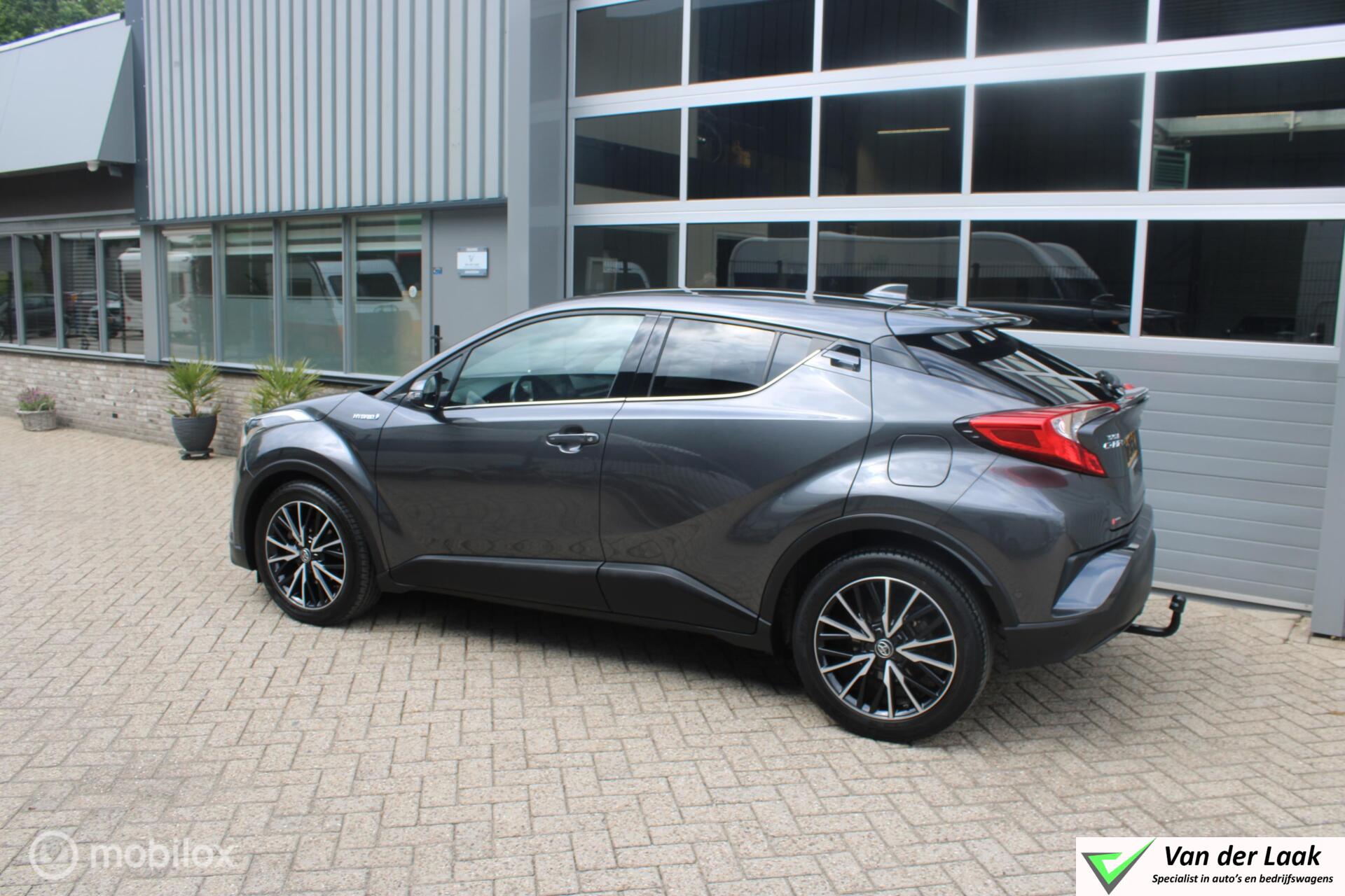 Foto van Toyota Toyota C-hr