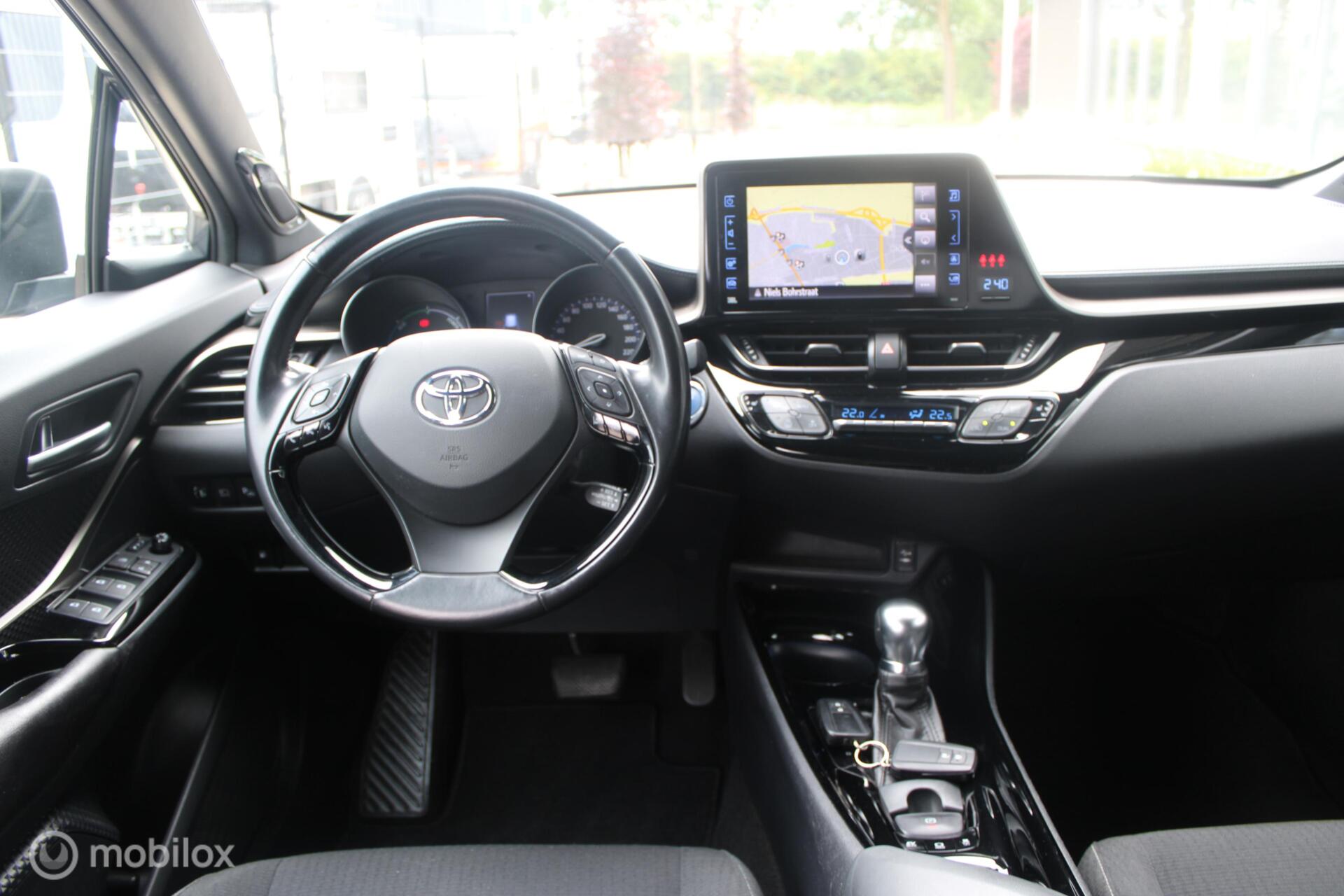 Foto van Toyota Toyota C-hr