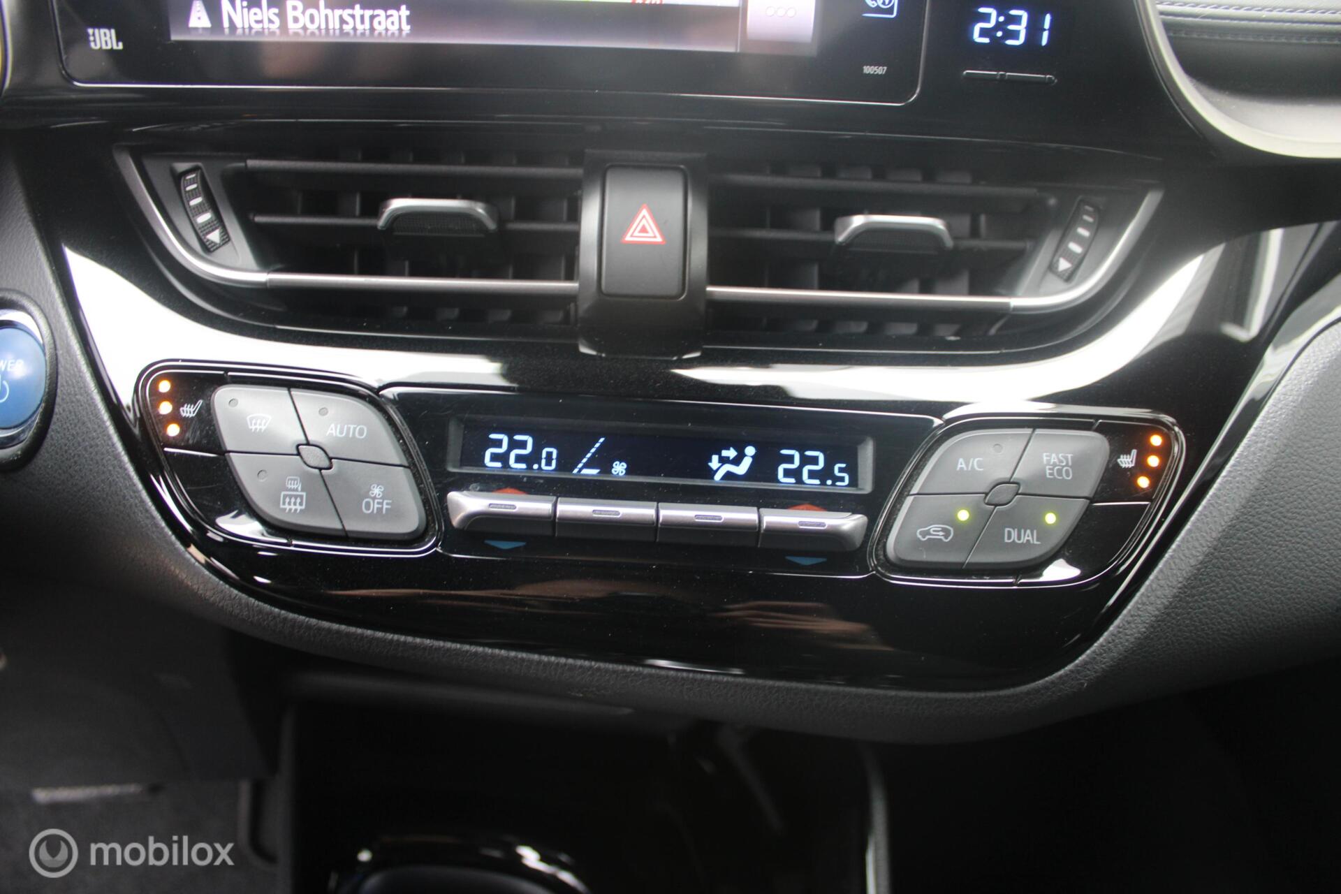 Foto van Toyota Toyota C-hr