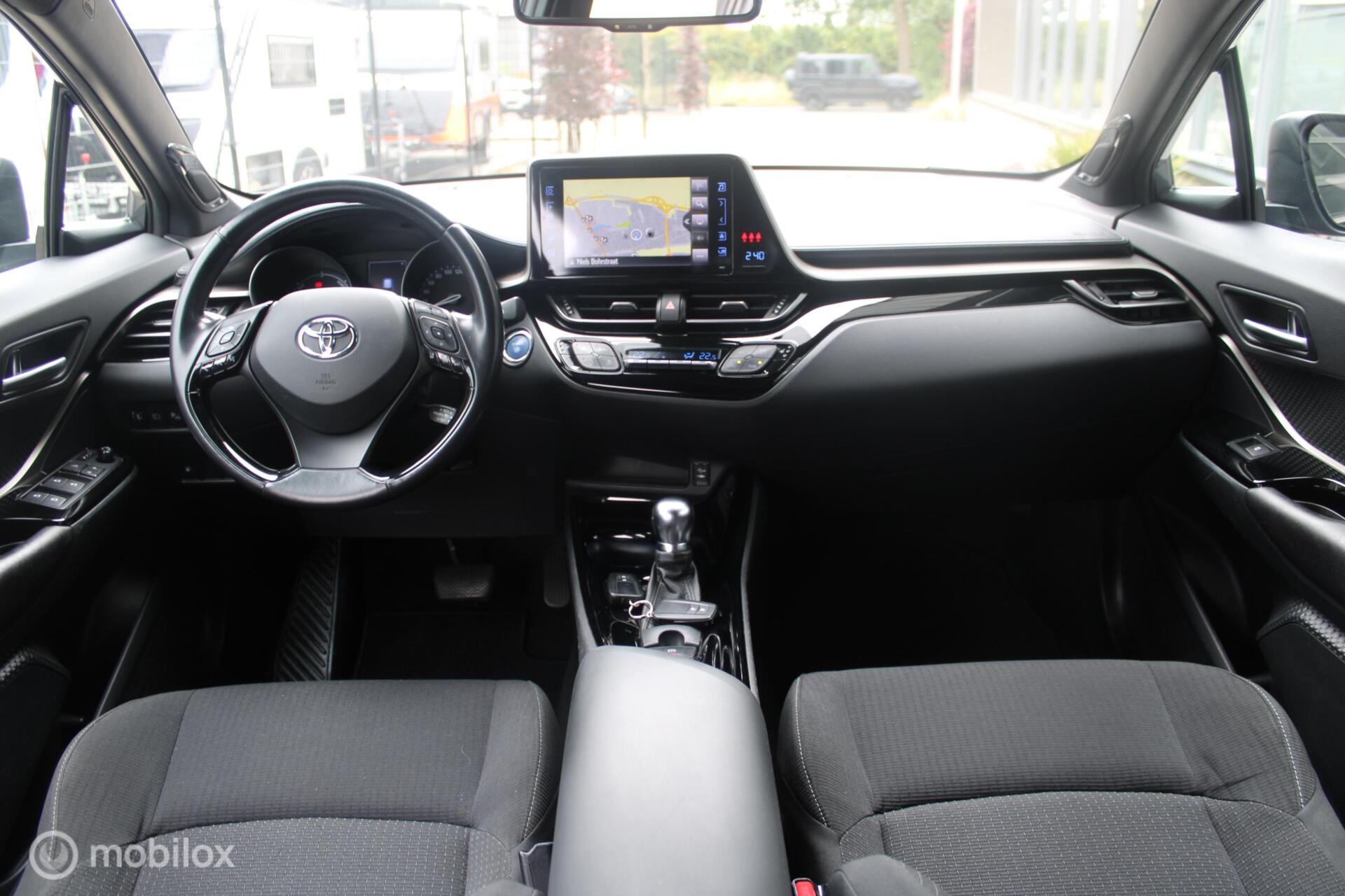 Foto van Toyota Toyota C-hr