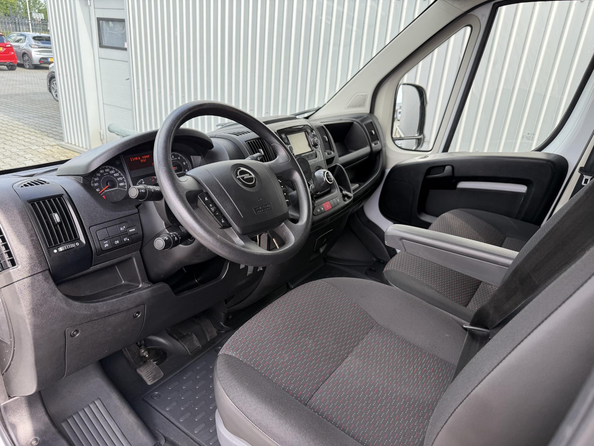 Foto van Opel Movano