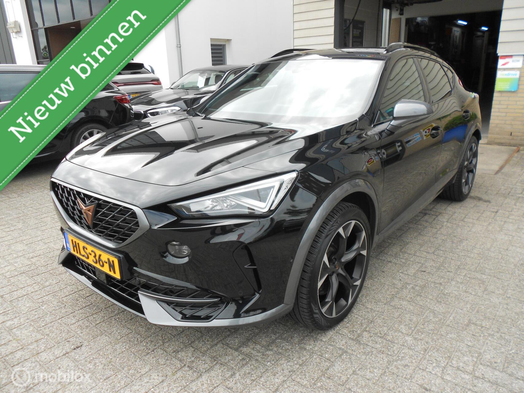 Foto van CUPRA FORMENTOR VZ E-HYBRID