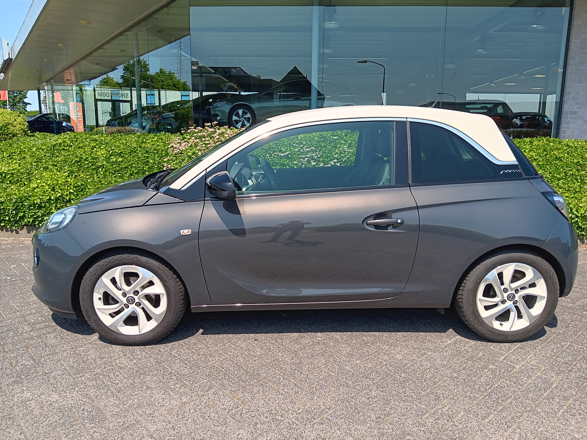Foto van Opel Adam