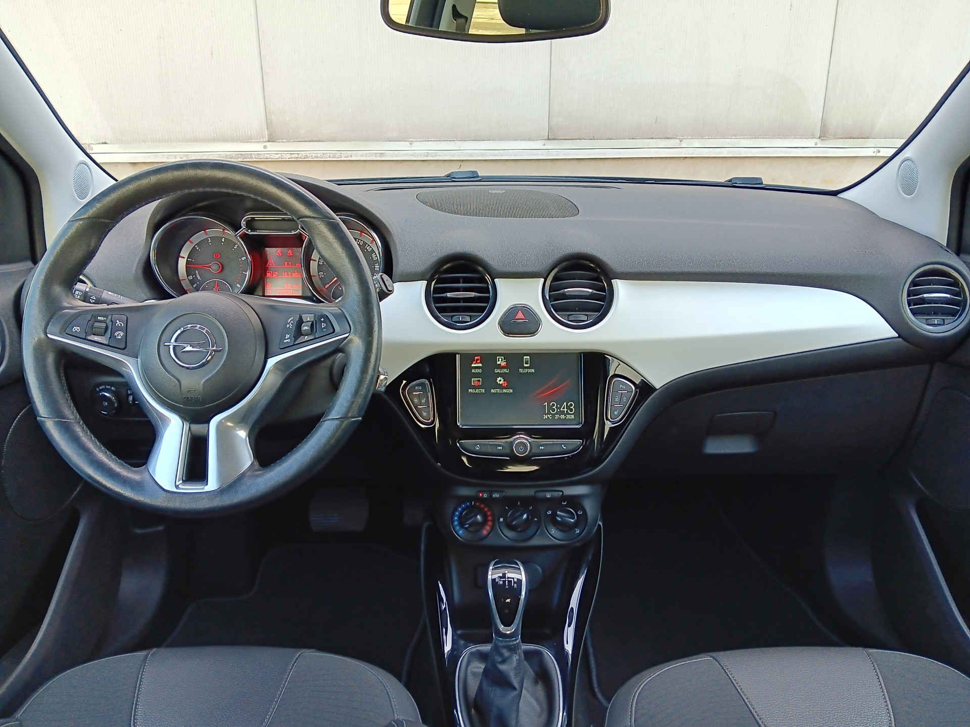 Foto van Opel Adam