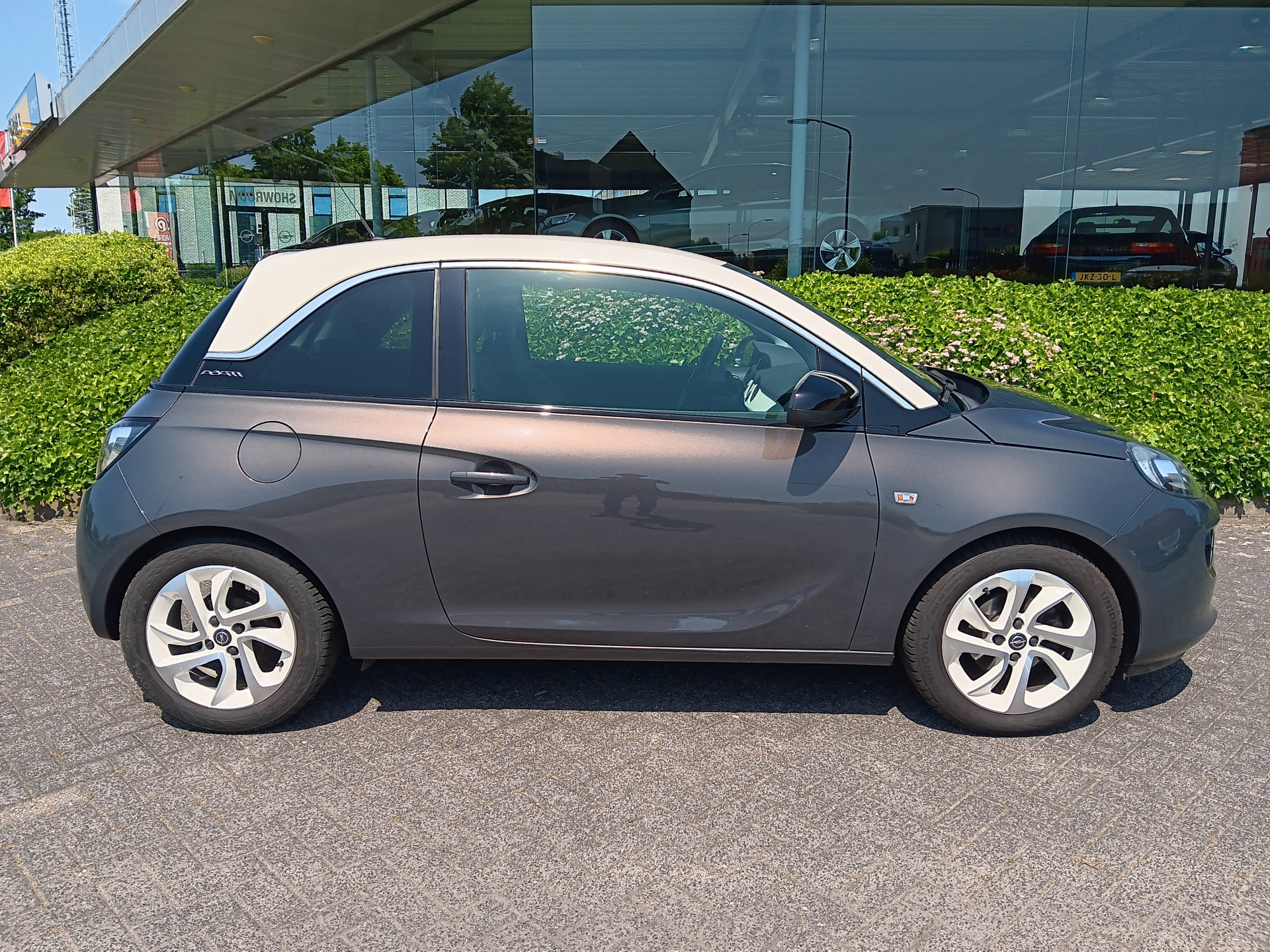 Foto van Opel Adam