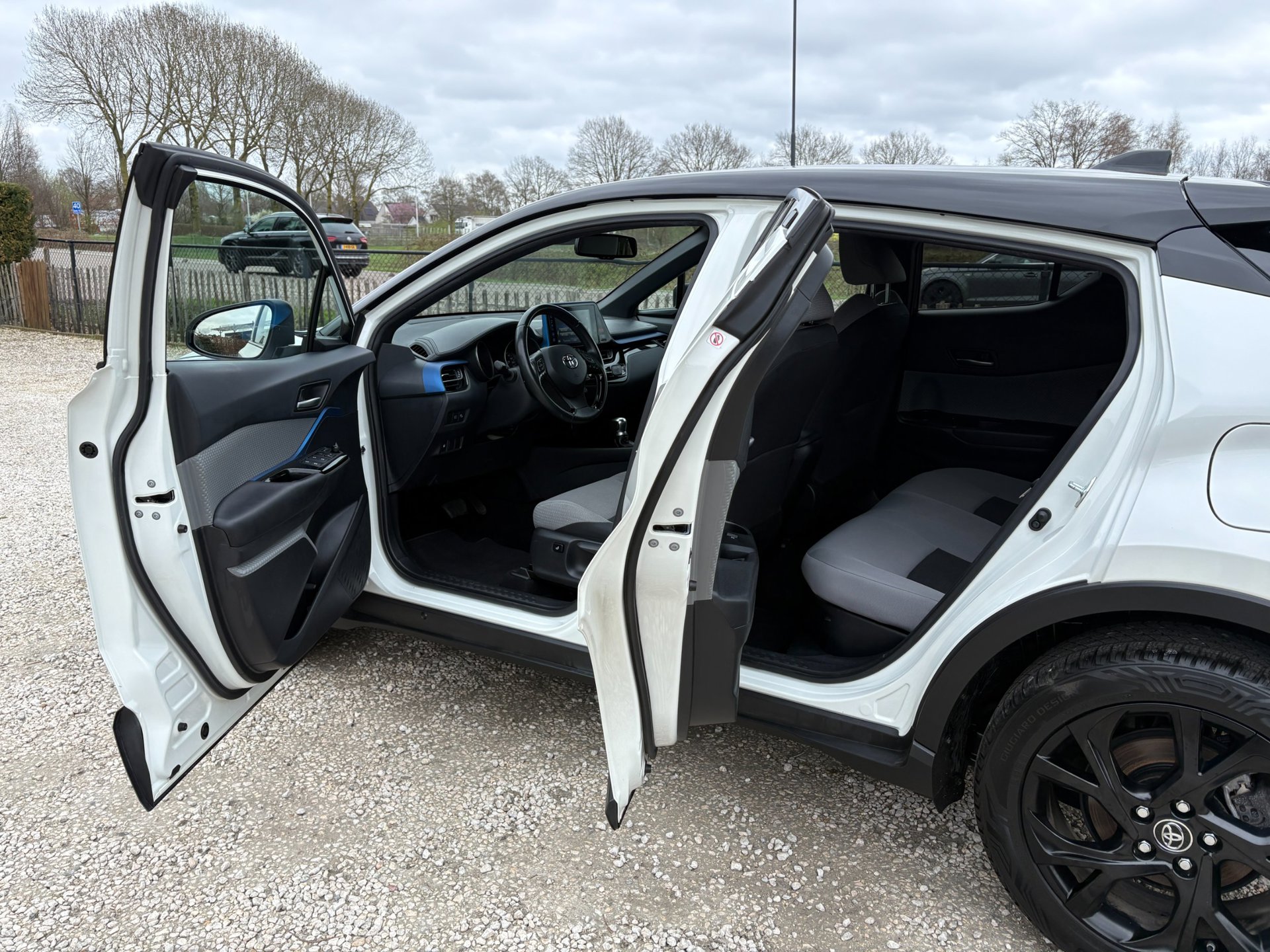 Foto van Toyota C-hr