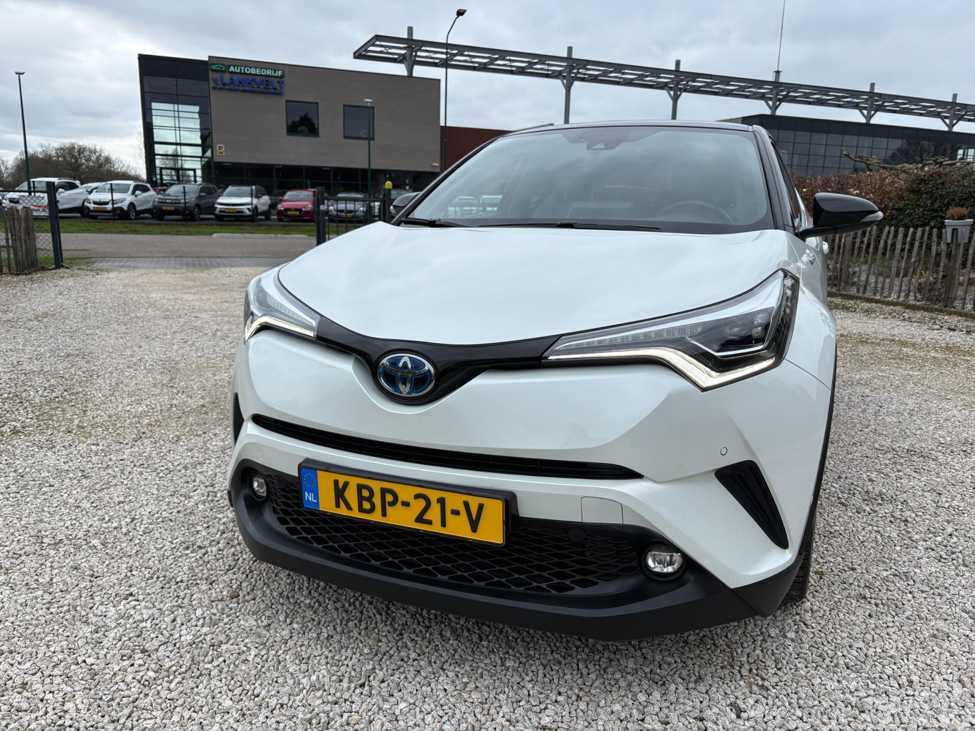 Foto van Toyota C-hr