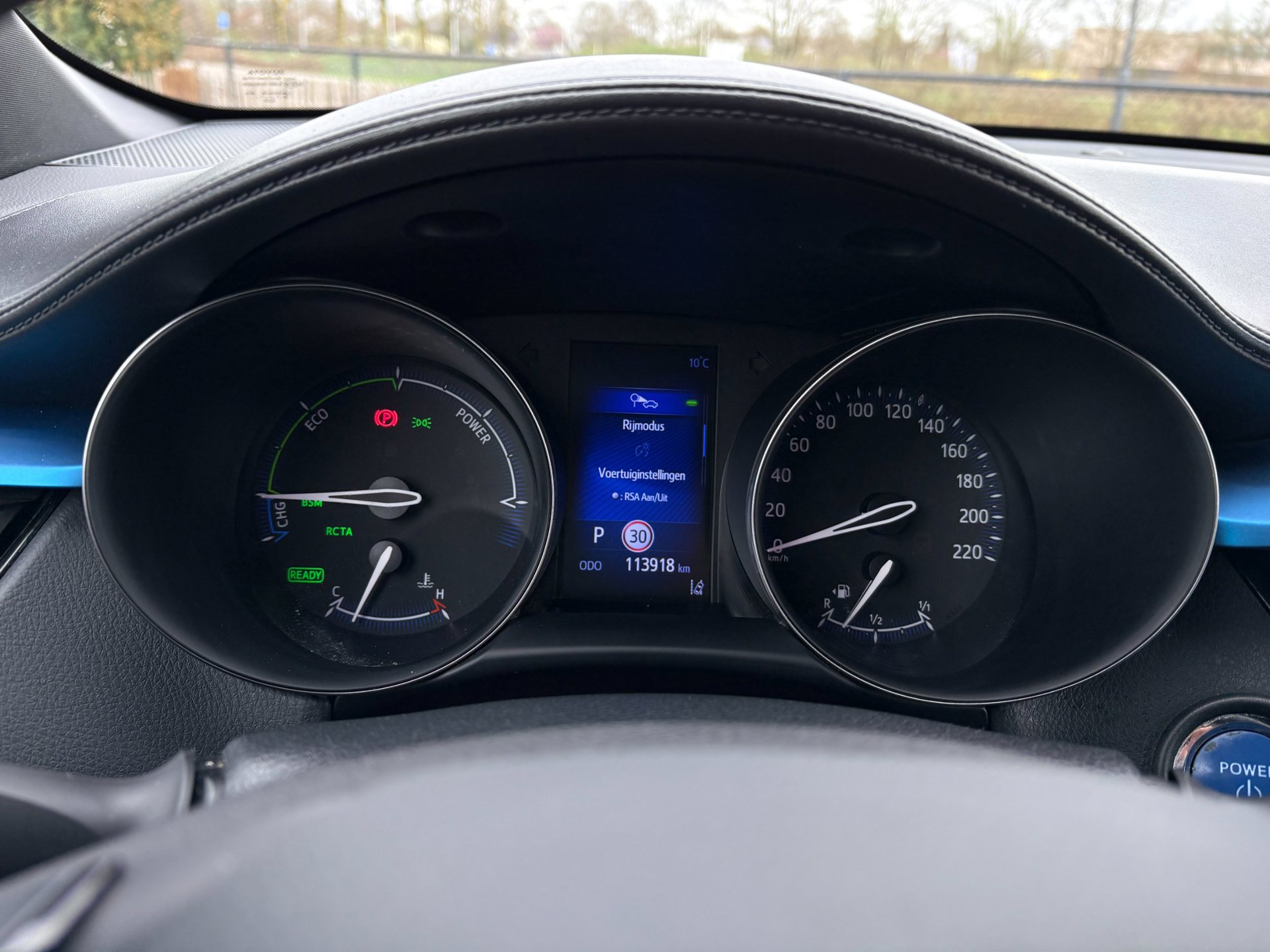 Foto van Toyota C-hr