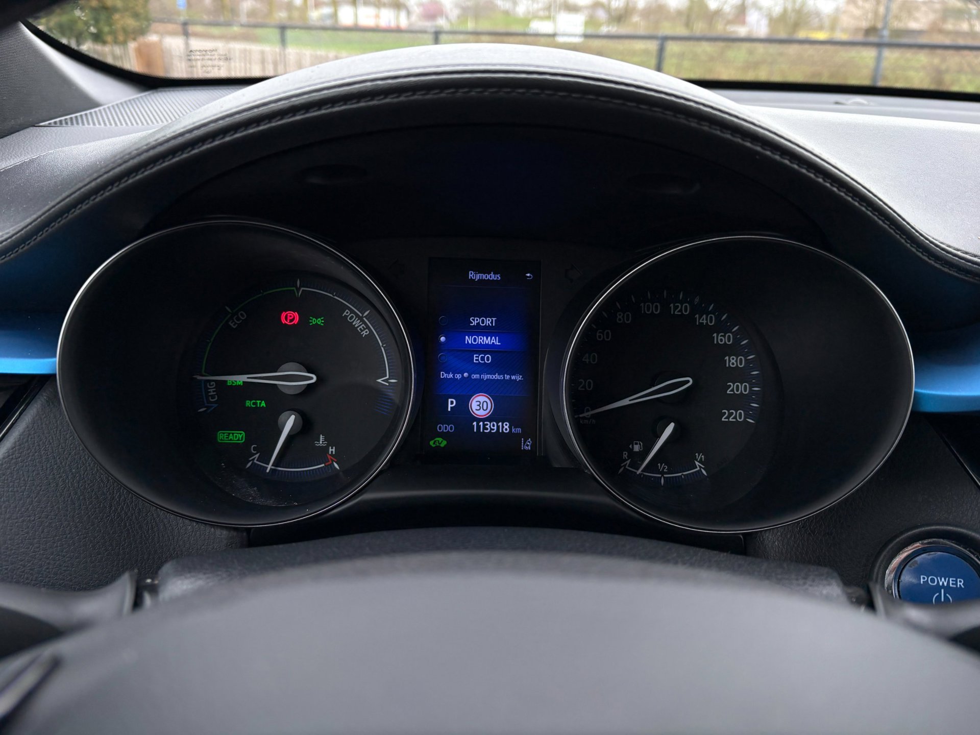 Foto van Toyota C-hr