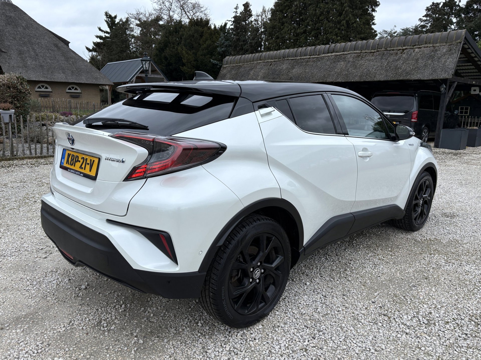 Foto van Toyota C-hr