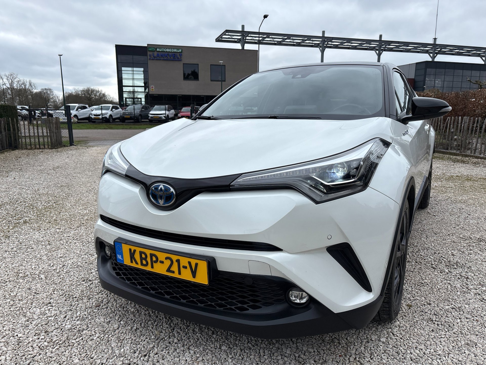 Foto van Toyota C-hr