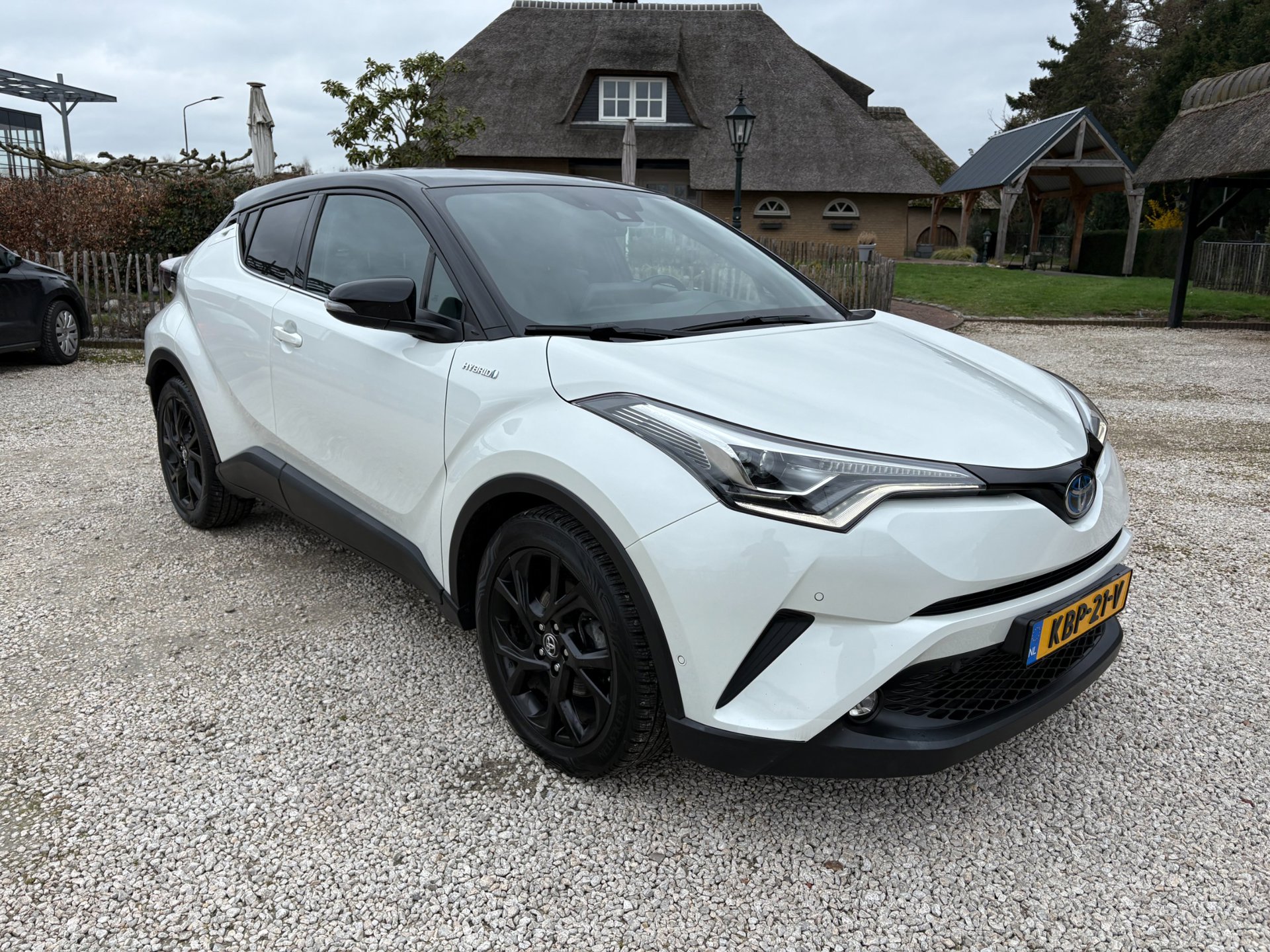 Foto van Toyota C-hr