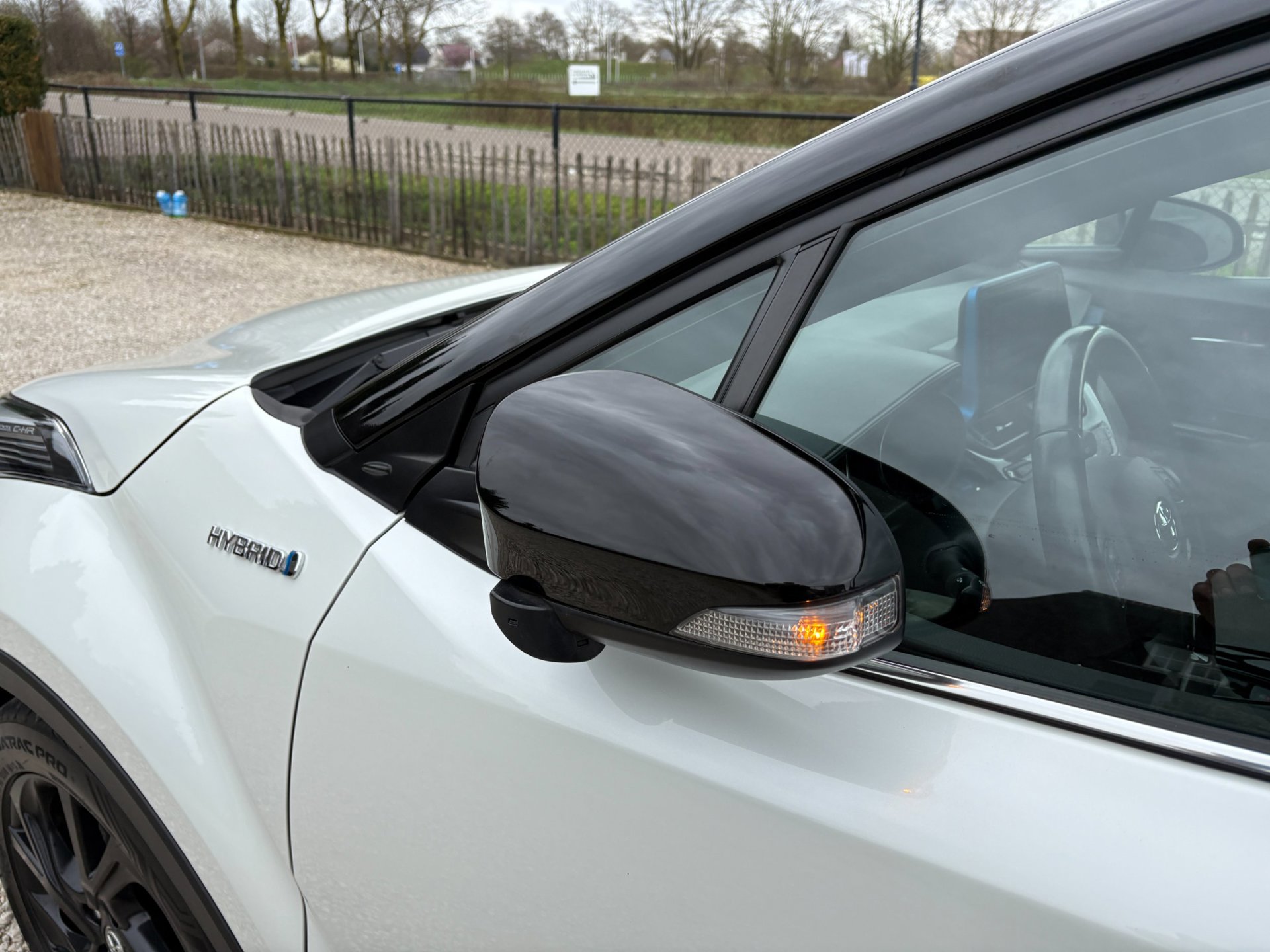 Foto van Toyota C-hr