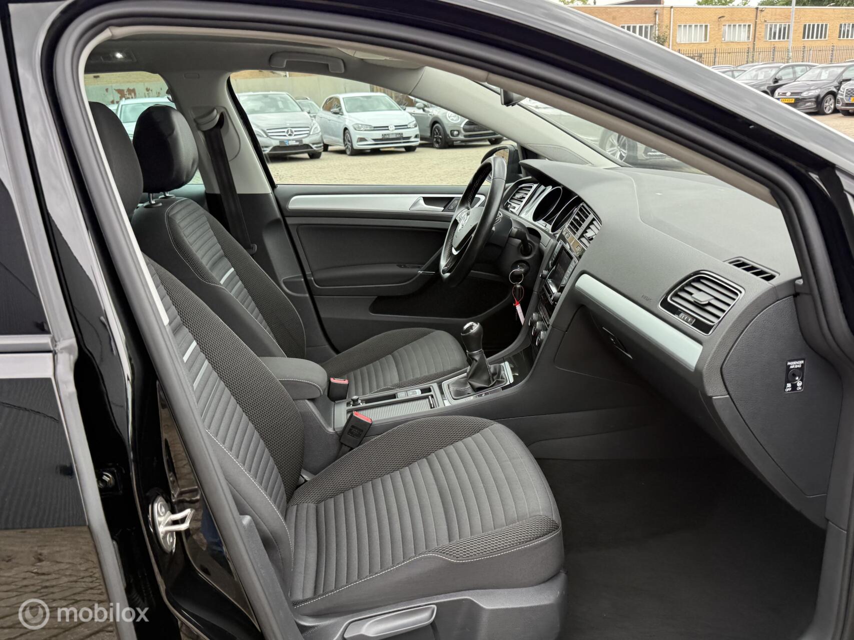 Foto van Volkswagen Golf Variant