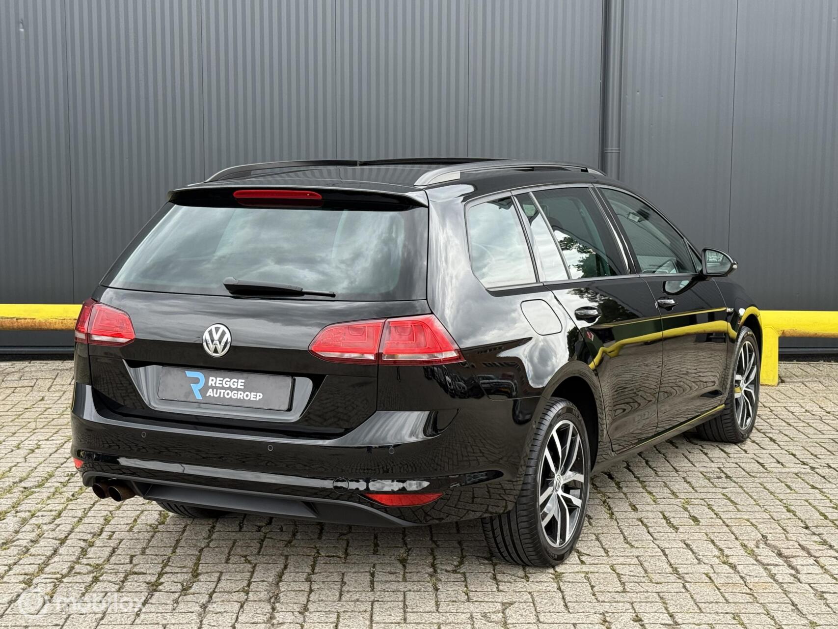 Foto van Volkswagen Golf Variant