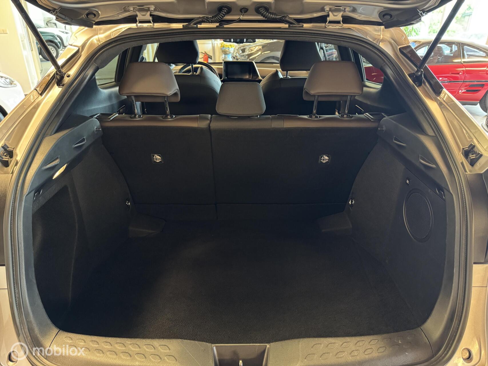 Foto van Toyota Toyota C-hr