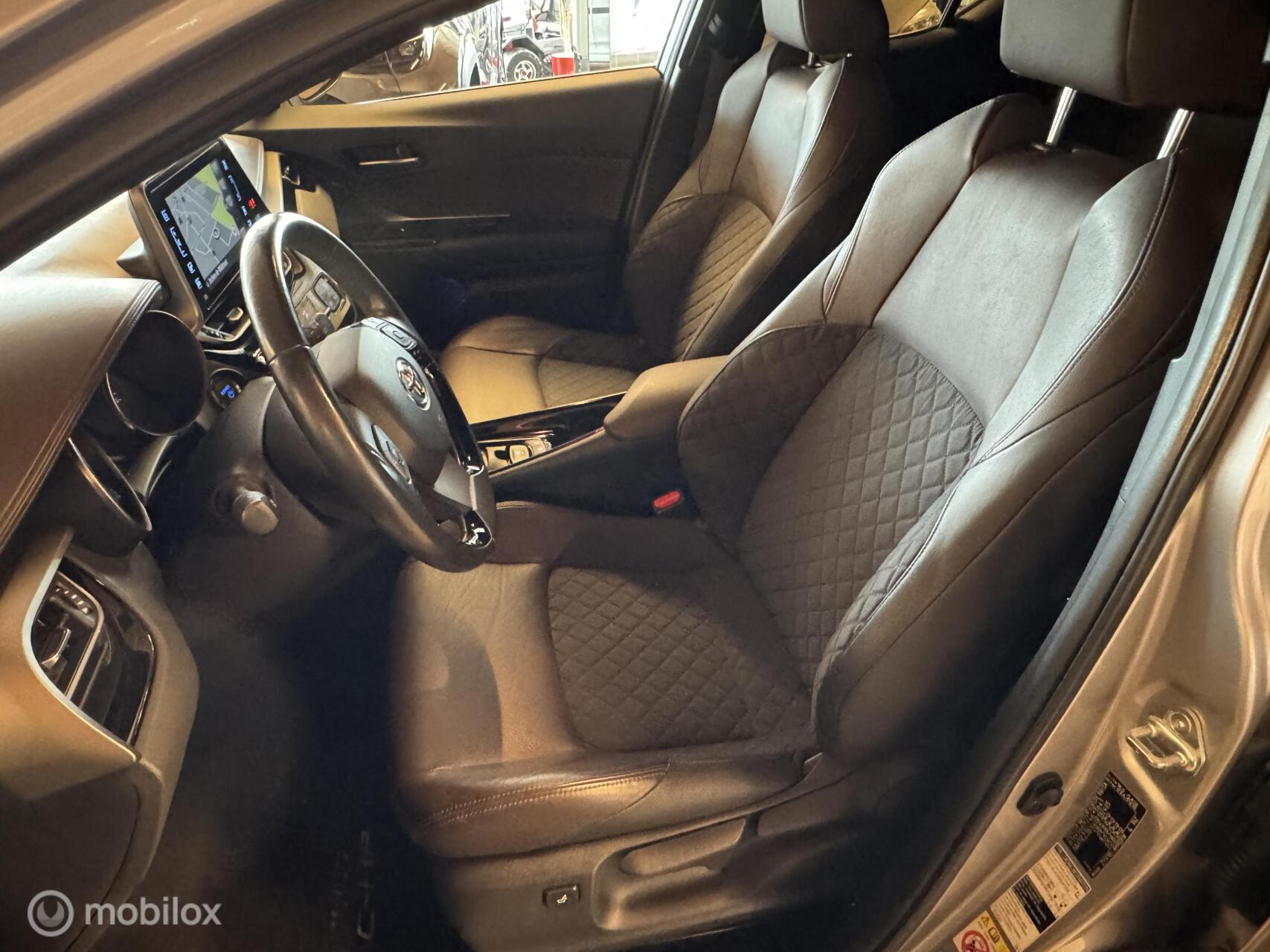 Foto van Toyota Toyota C-hr