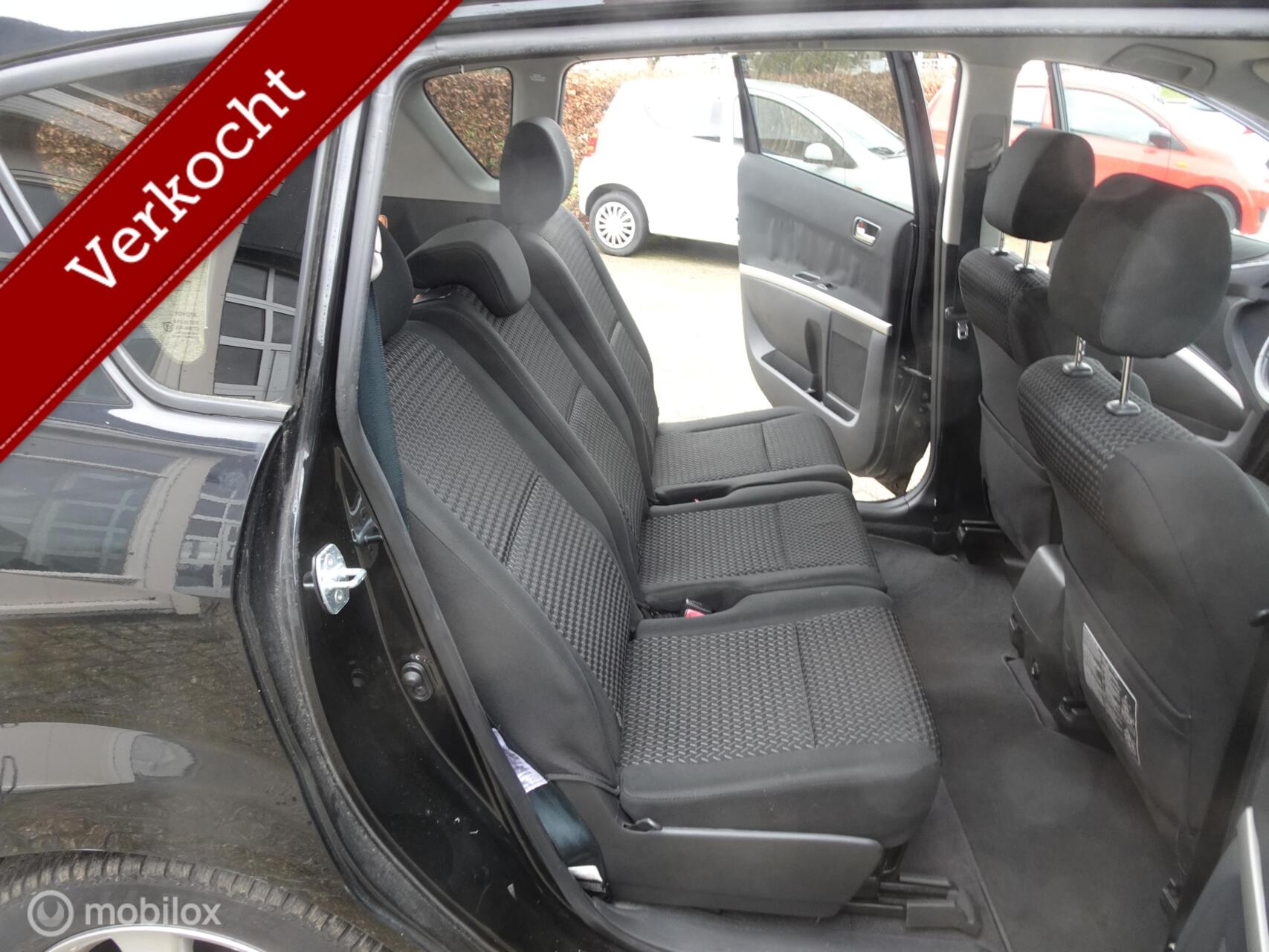 Foto van Toyota Toyota Corolla Verso