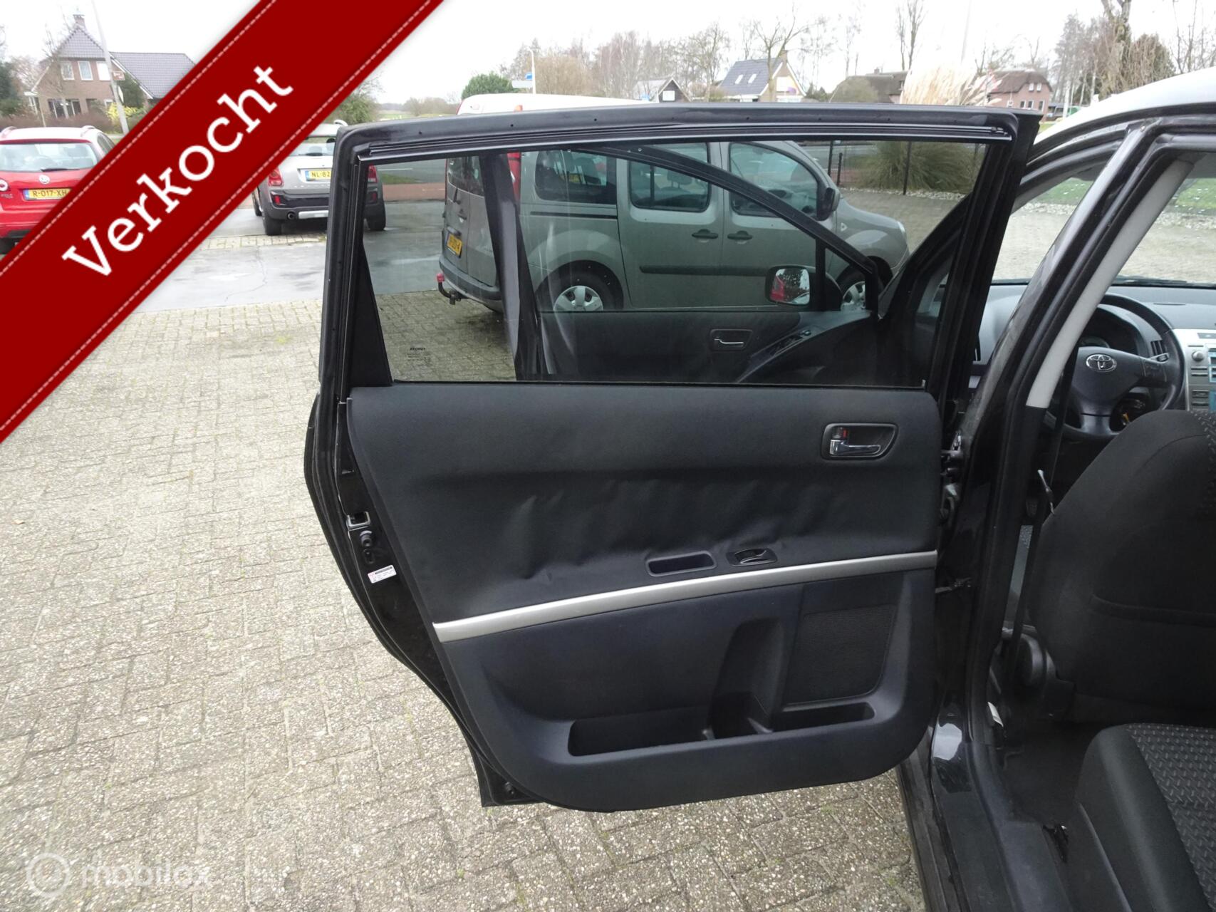 Foto van Toyota Toyota Corolla Verso