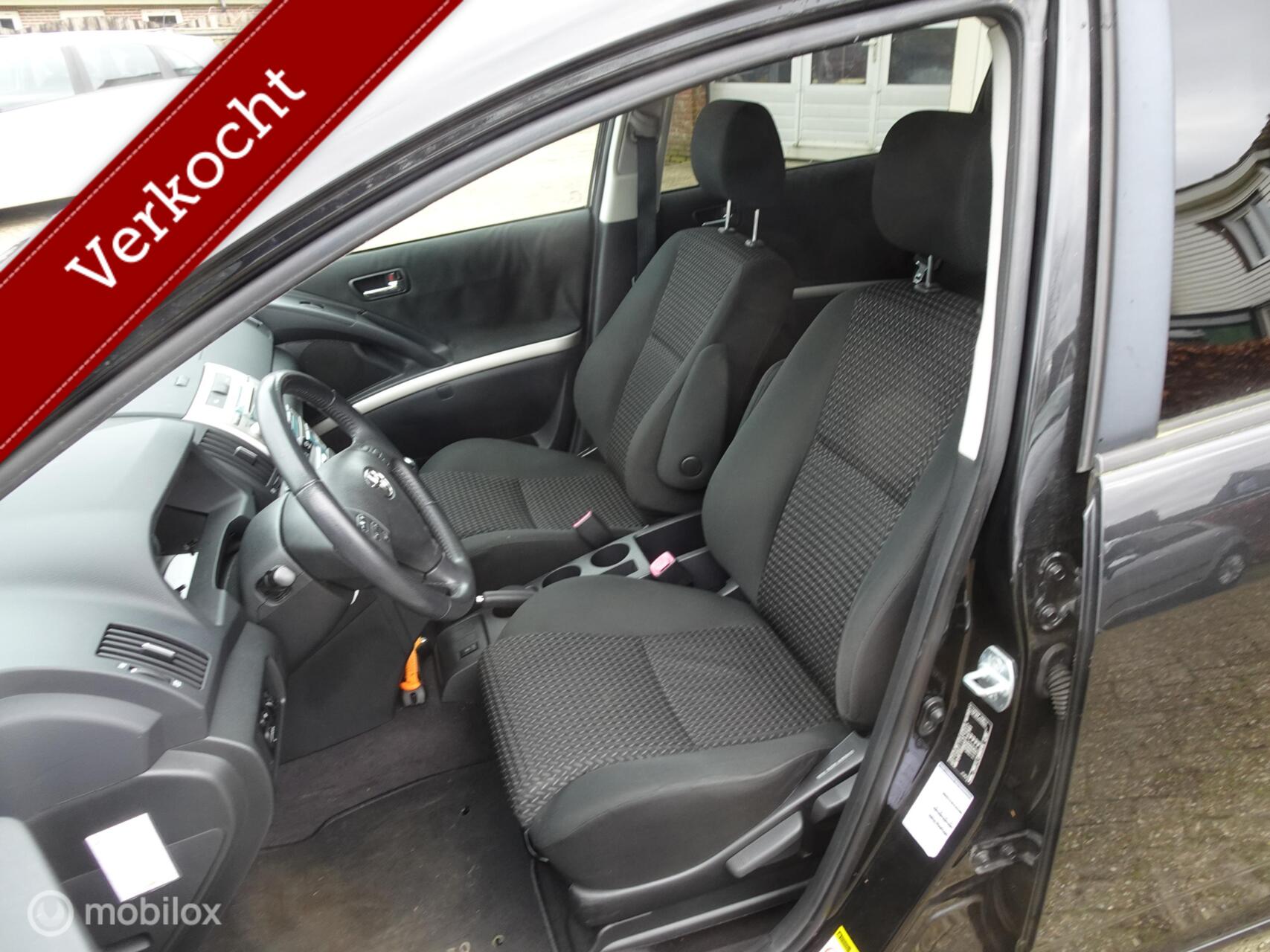 Foto van Toyota Toyota Corolla Verso