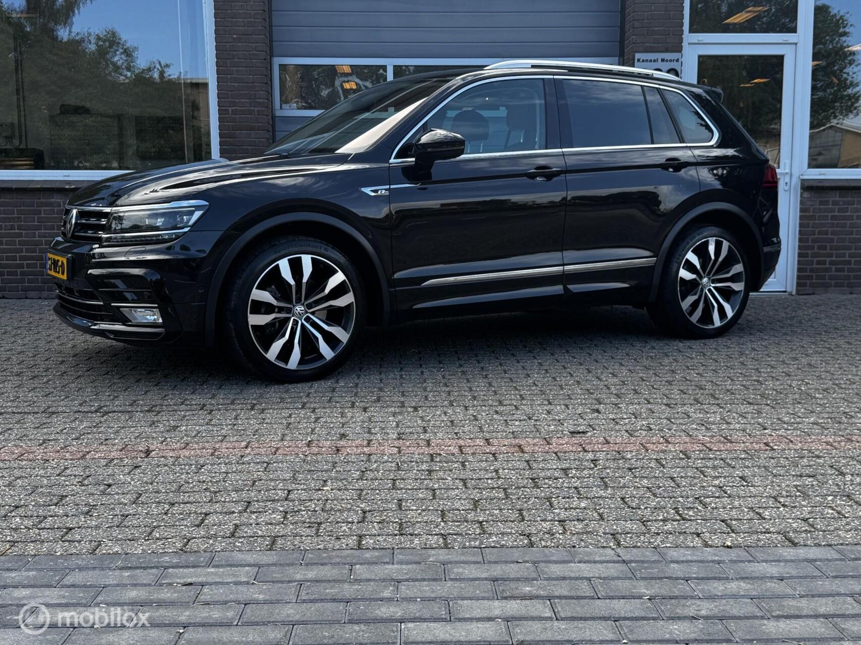 Volkswagen Tiguan 2.0 TSI 4WD R LINE DSG UNIEK! ALLE OPTIES! 2017 - voorkant