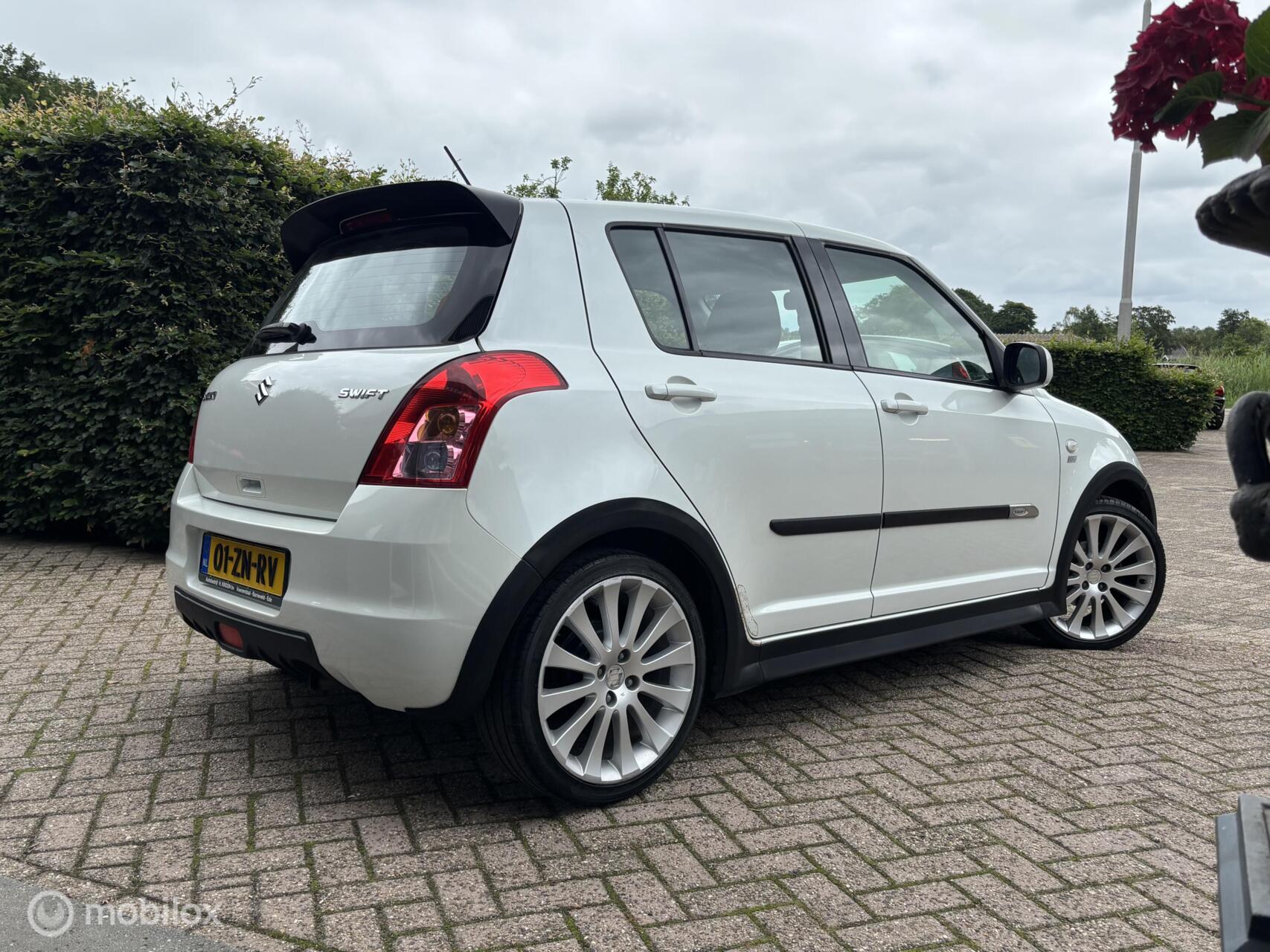 Foto van Suzuki Swift