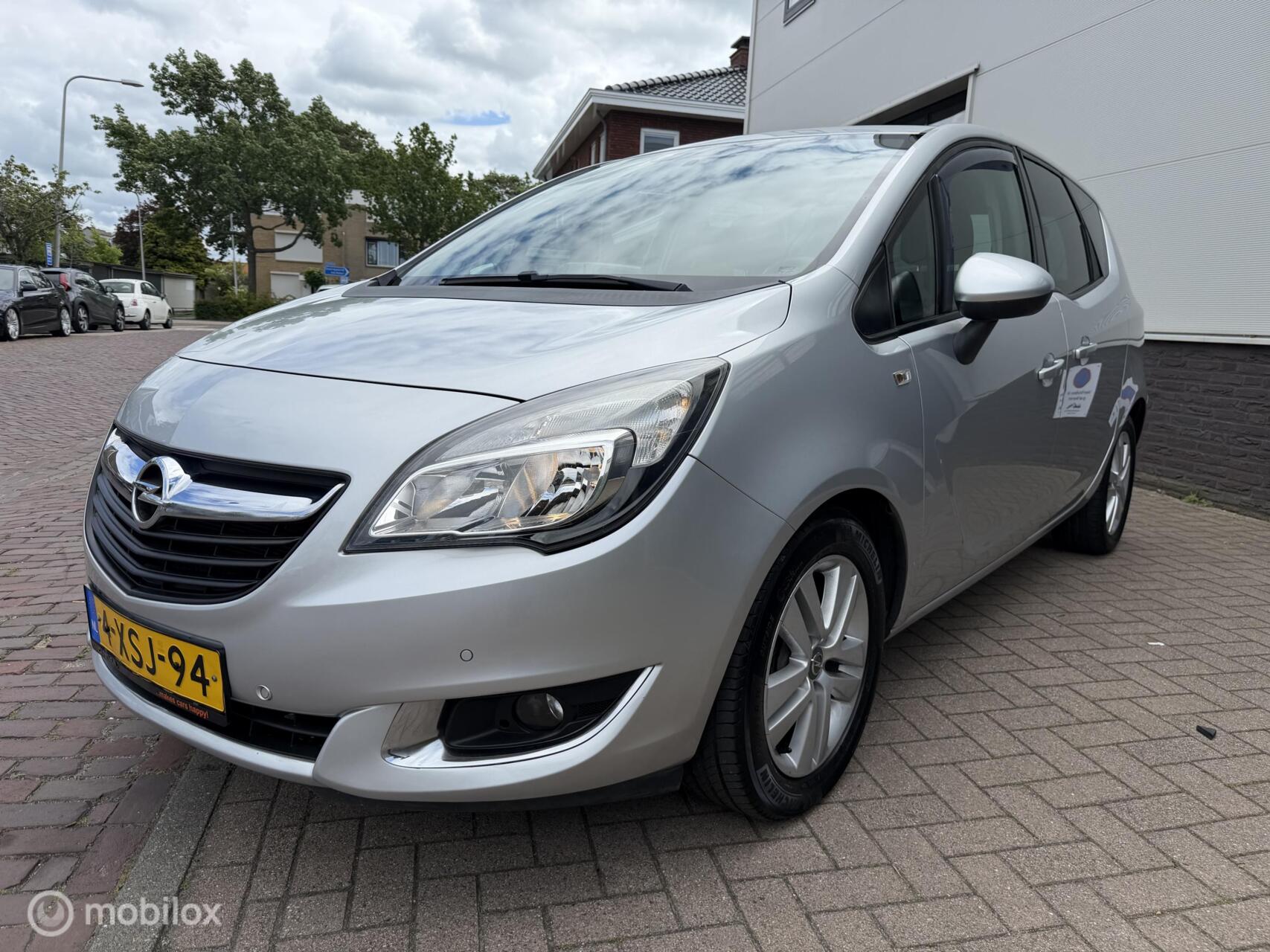 Opel Meriva 1.4 Turbo Cosmo 2014 - voorkant