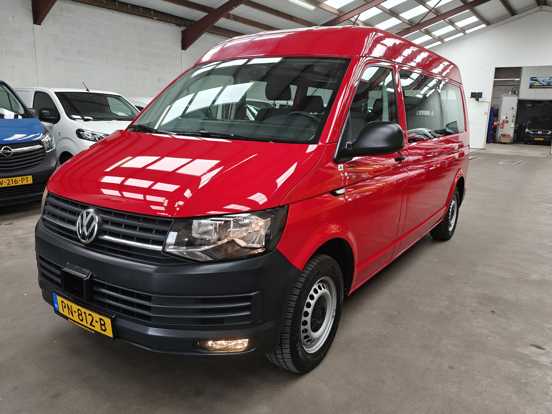 Foto van VOLKSWAGEN KOMBI