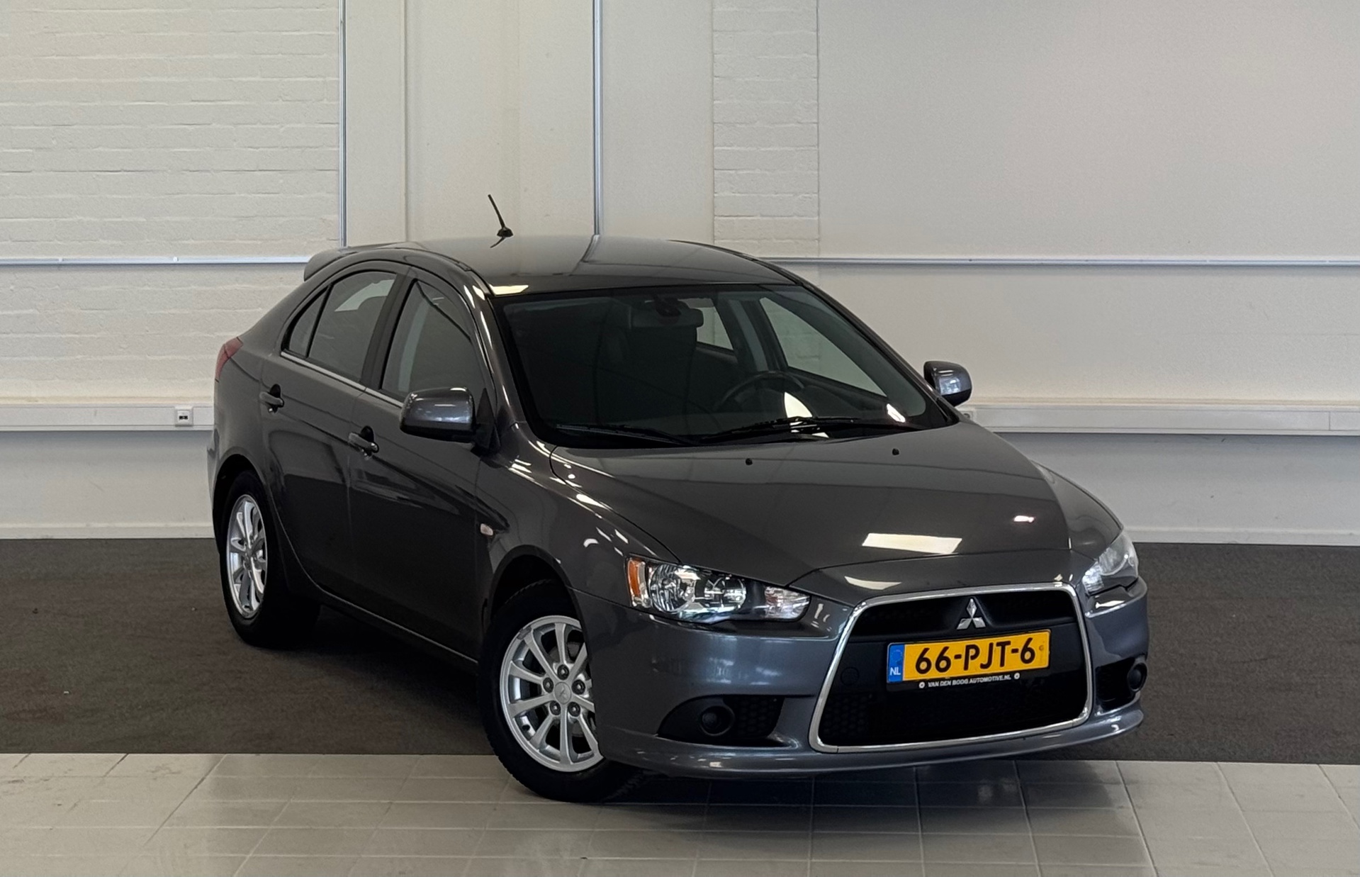 Foto van Mitsubishi Mitsubishi Lancer