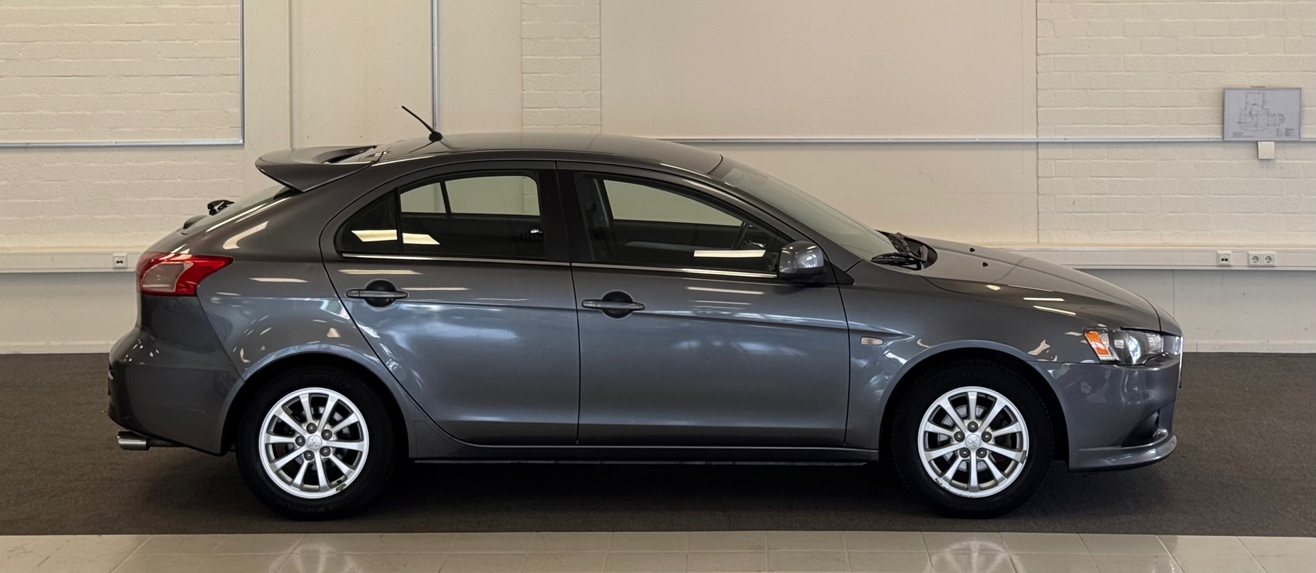 Foto van Mitsubishi Mitsubishi Lancer