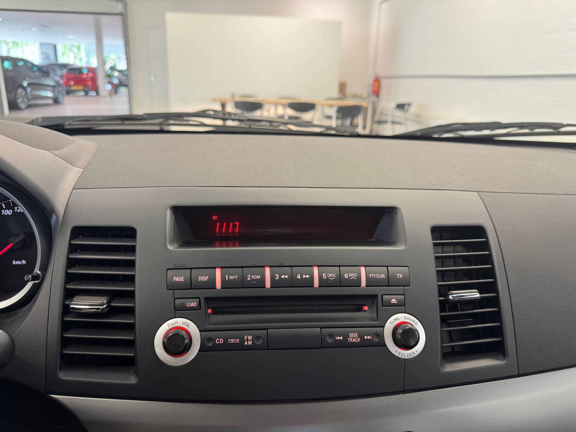 Foto van Mitsubishi Mitsubishi Lancer